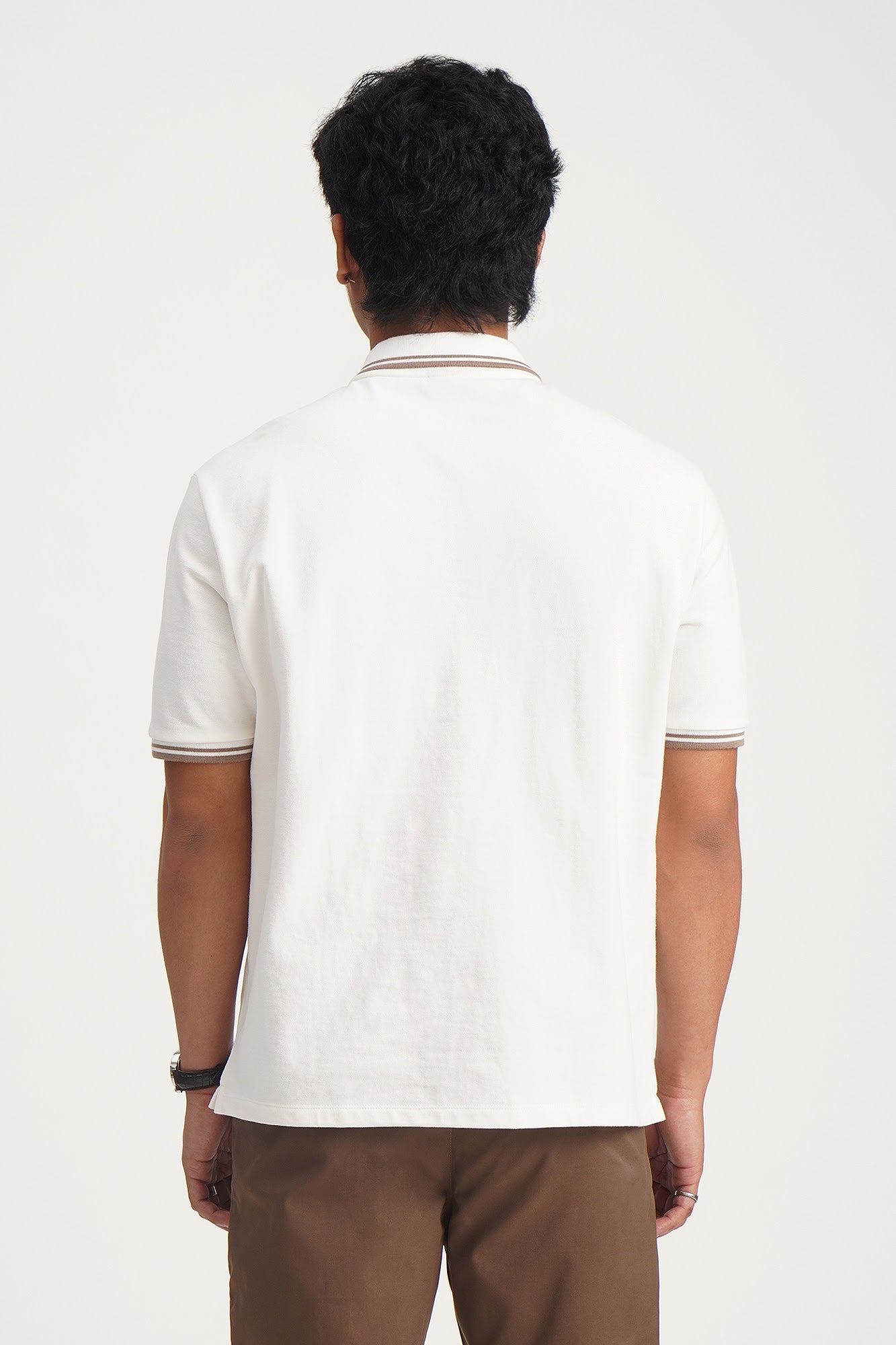 982549-Eggshell White (1).jpg