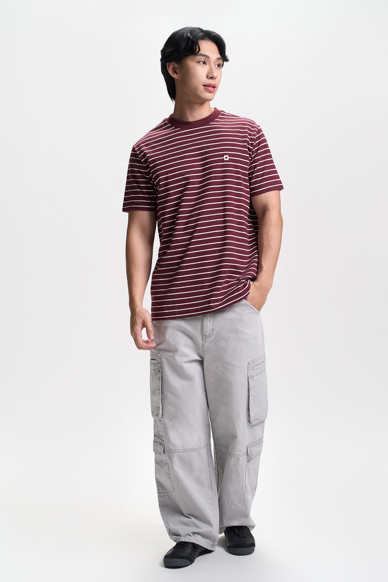 983199-Burgundy (1).jpg