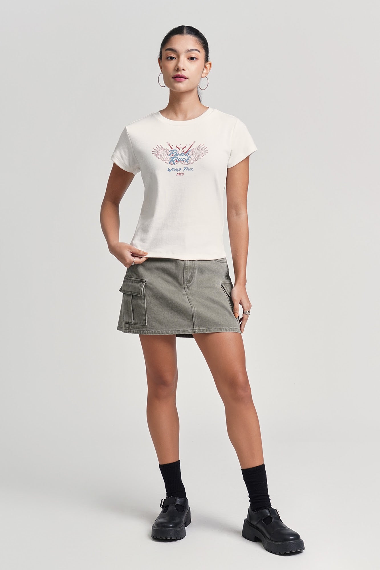 986813-Off White (1).jpg