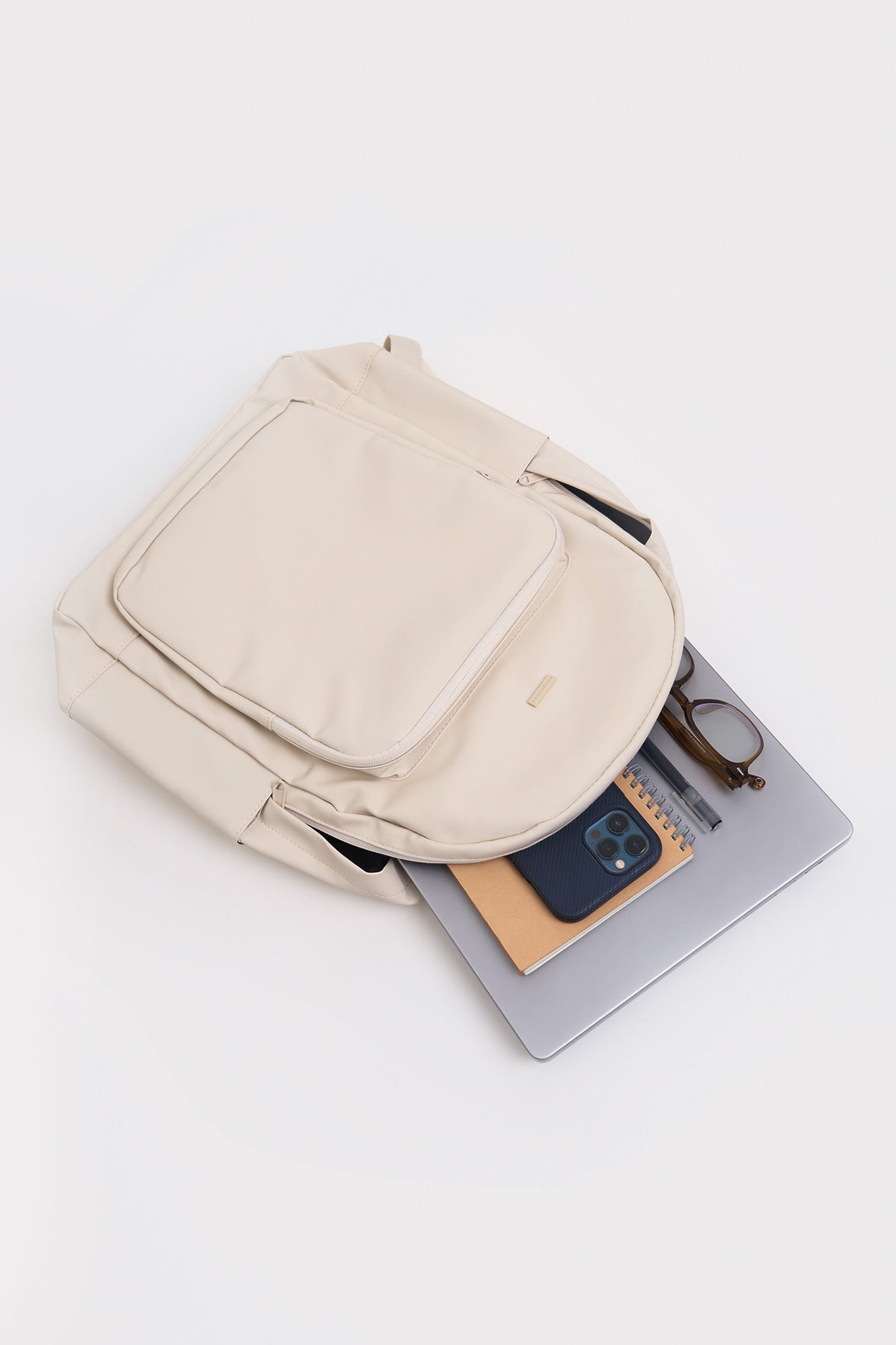 987066-Off White (5).jpg