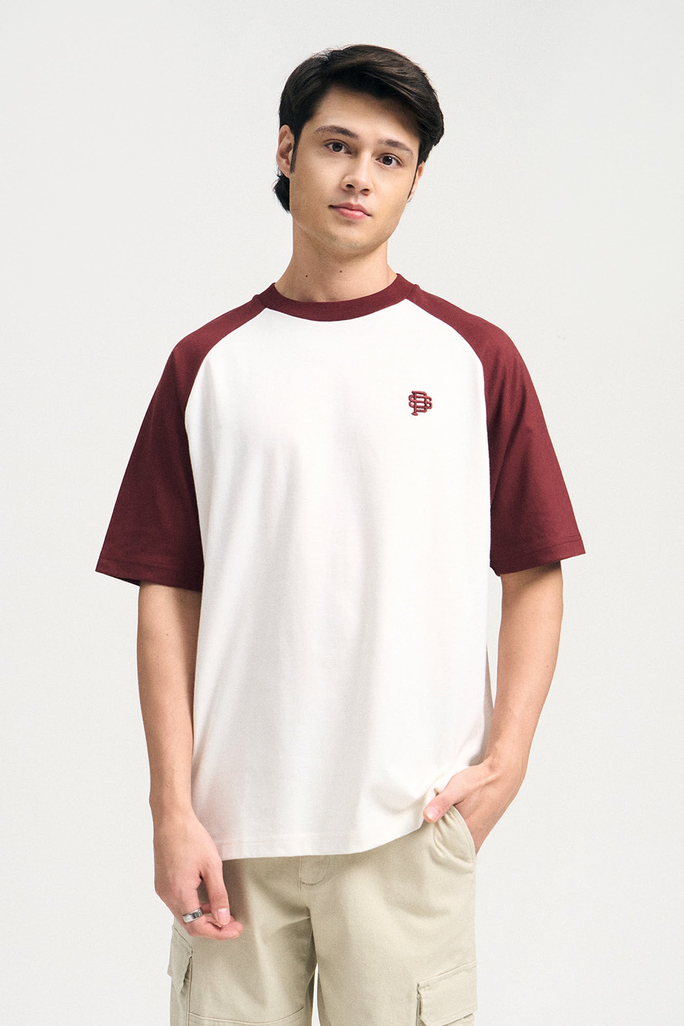 Relaxed Fit Raglan T-Shirt with Embroidery – PENSHOPPE
