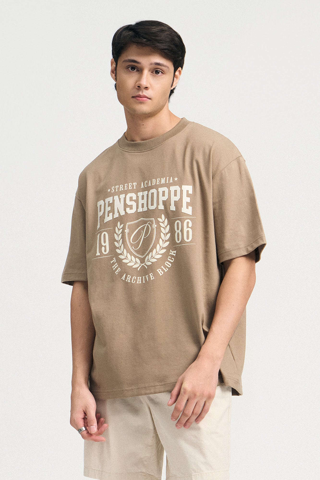 1986 Relaxed Fit Graphic T-Shirt – PENSHOPPE