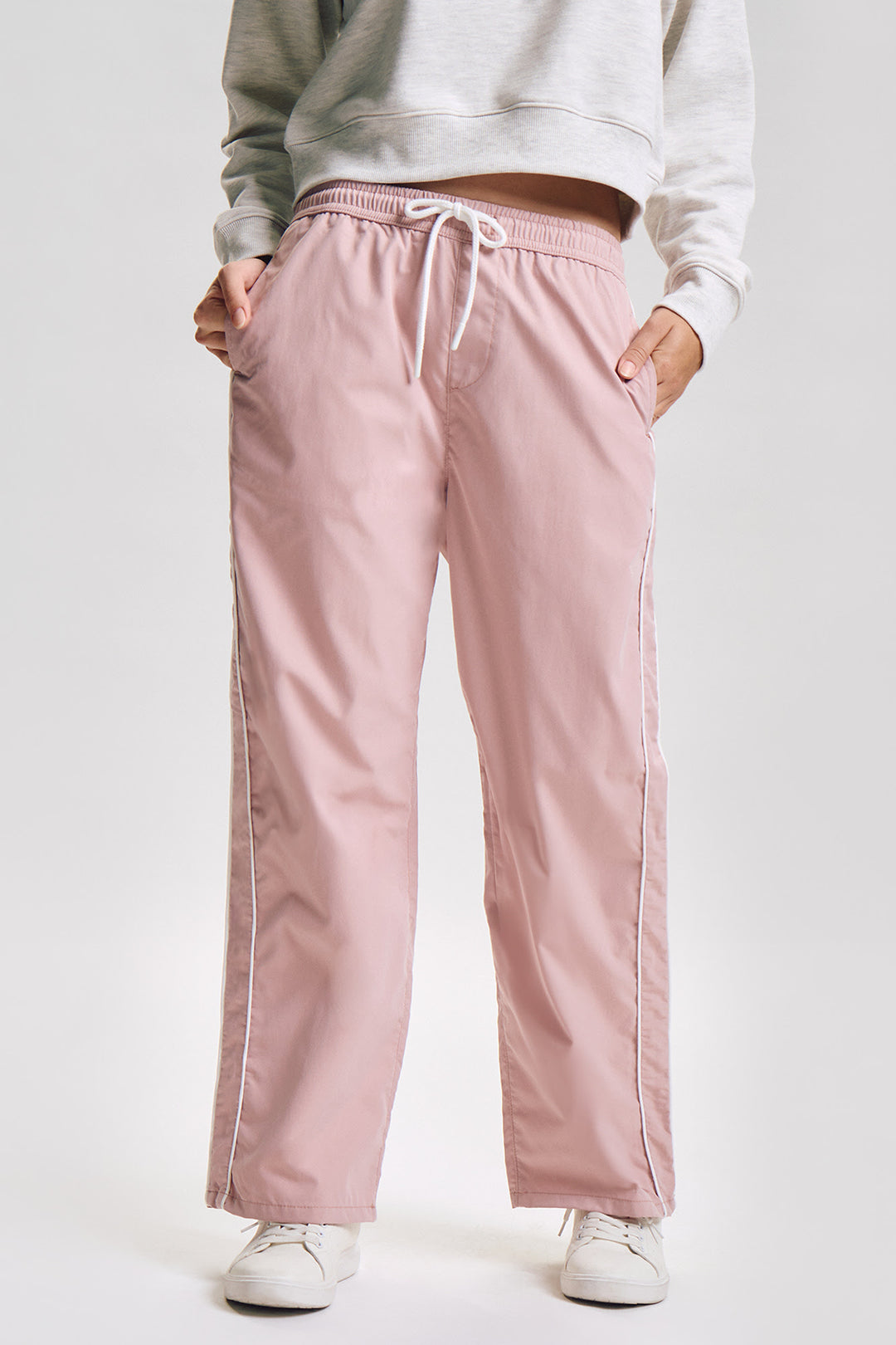 987845-Blush (4).jpg