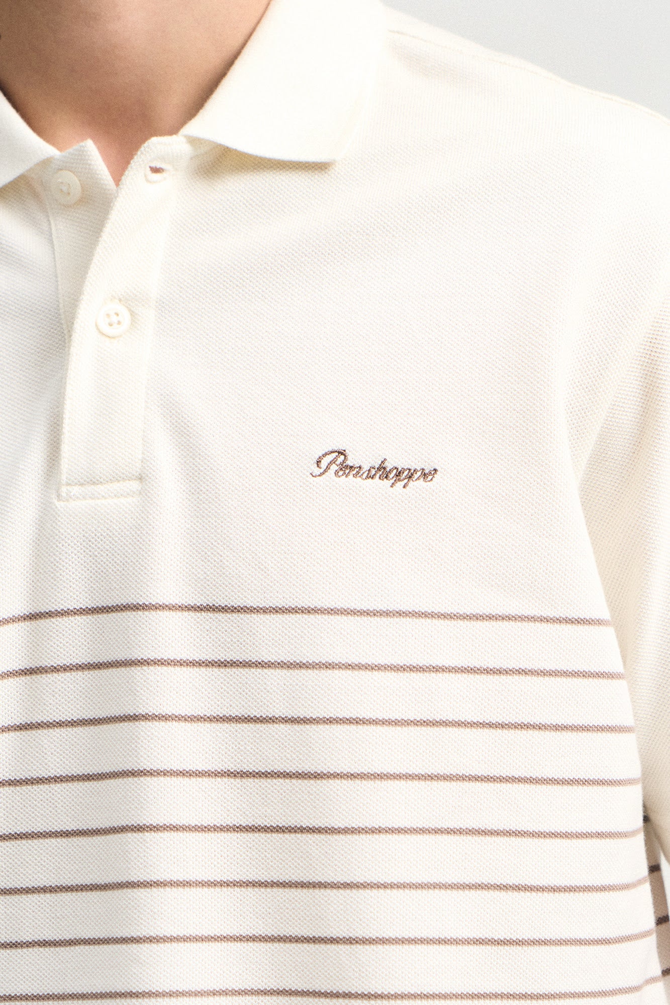 987971-Off White (2).jpg