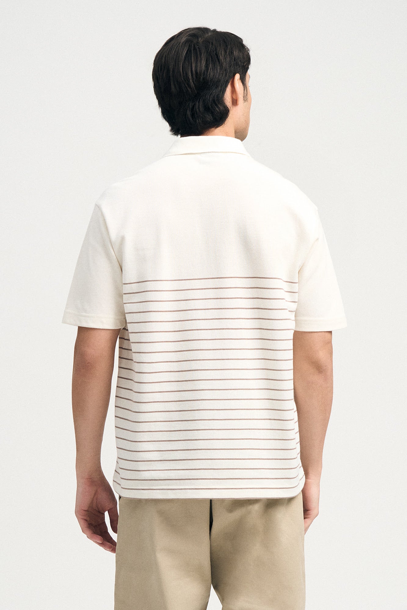 987971-Off White (4).jpg