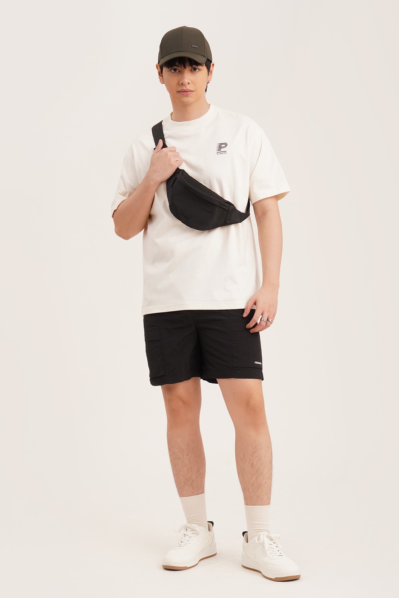 988157-Off White (1).jpg