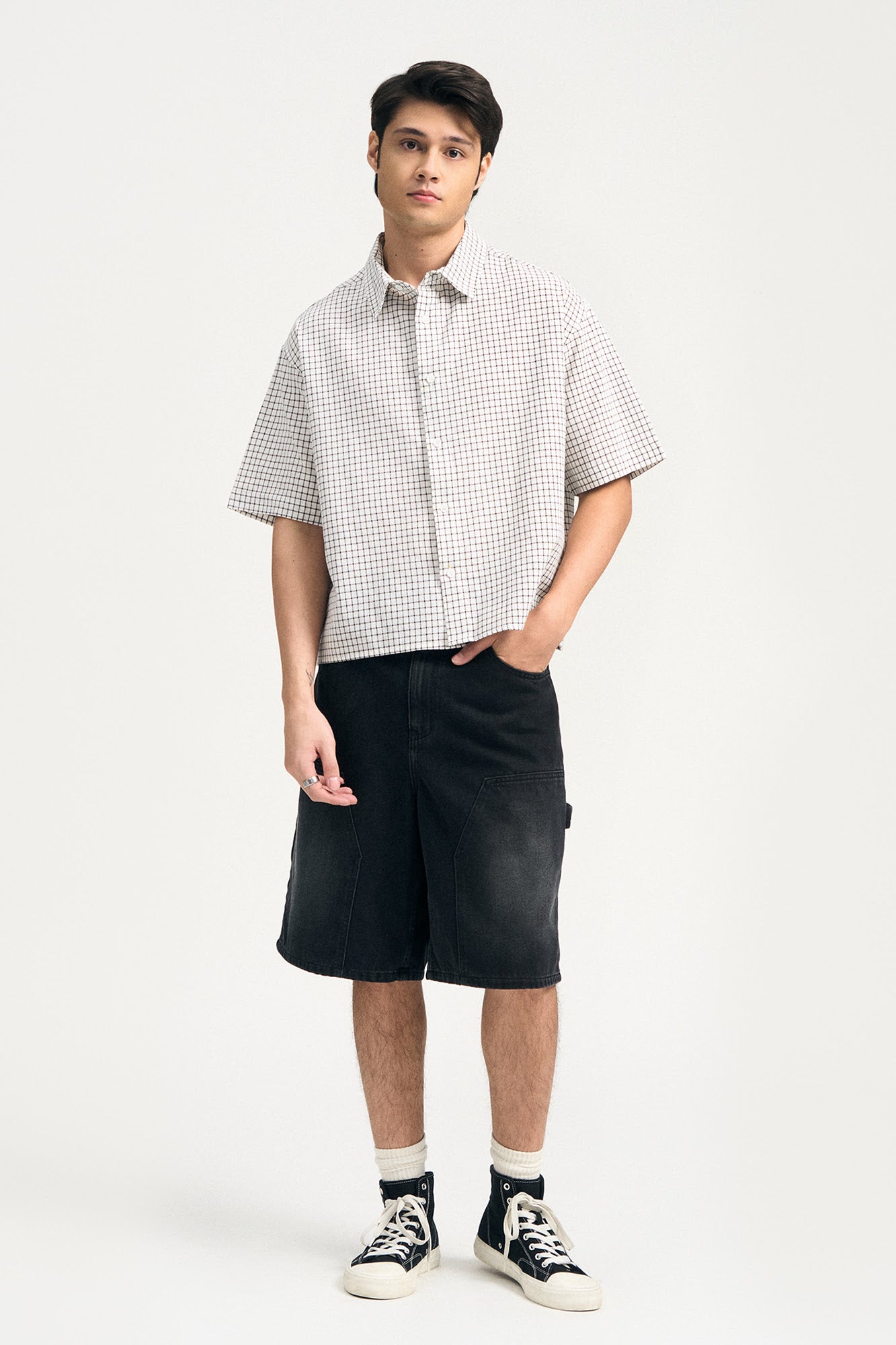 988168-Black (1).jpg