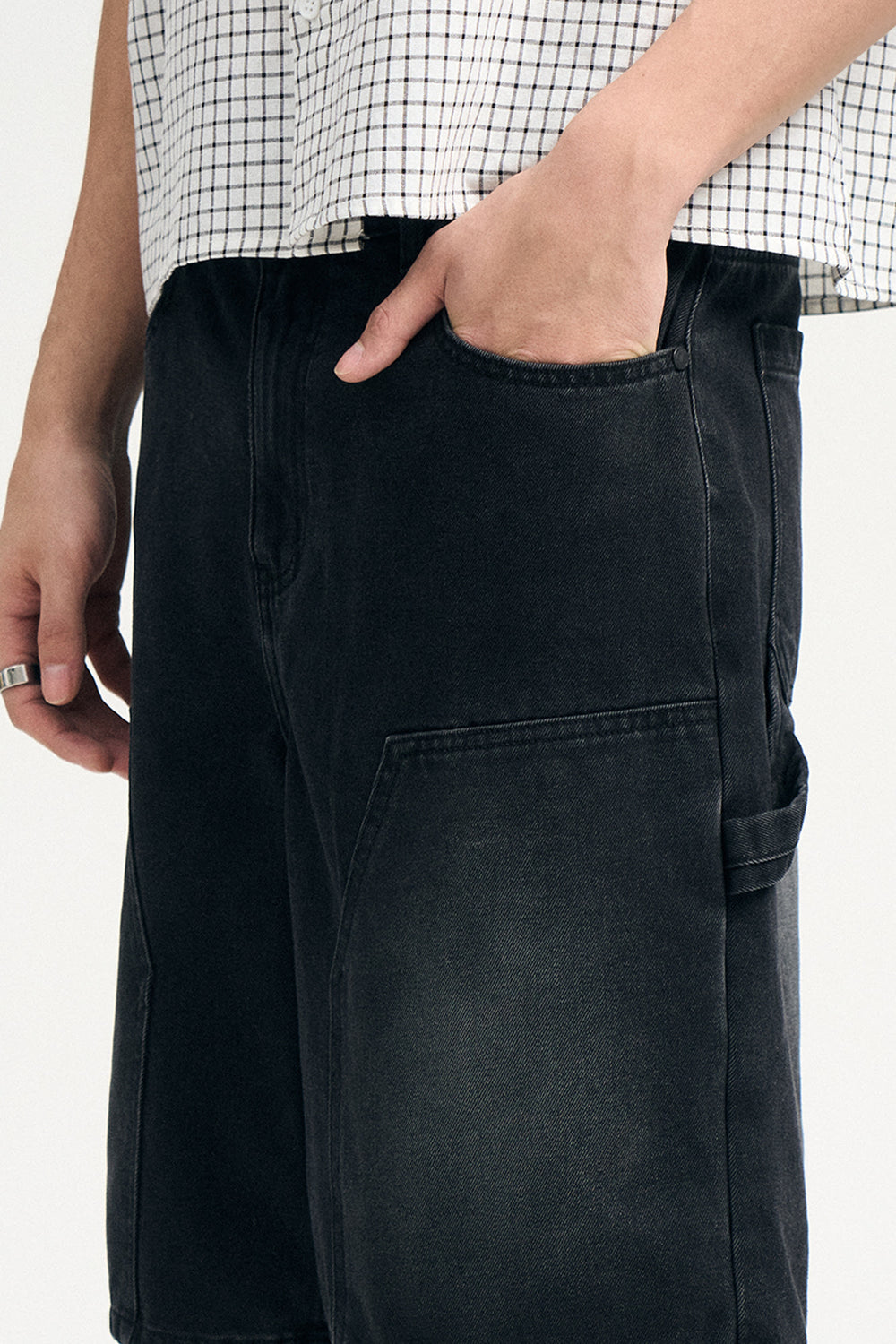 988168-Black (2).jpg