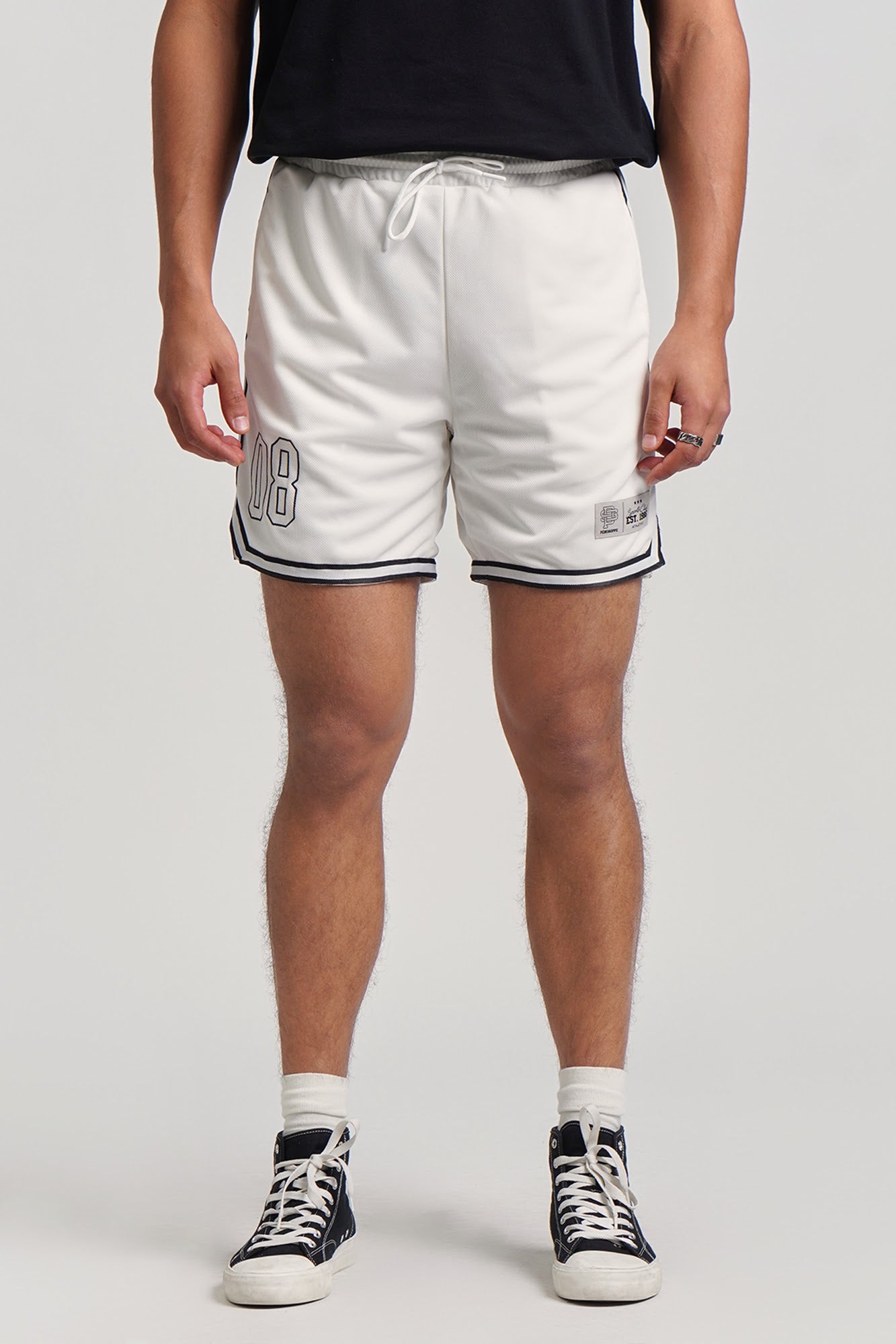 988379-Off White (4).jpg