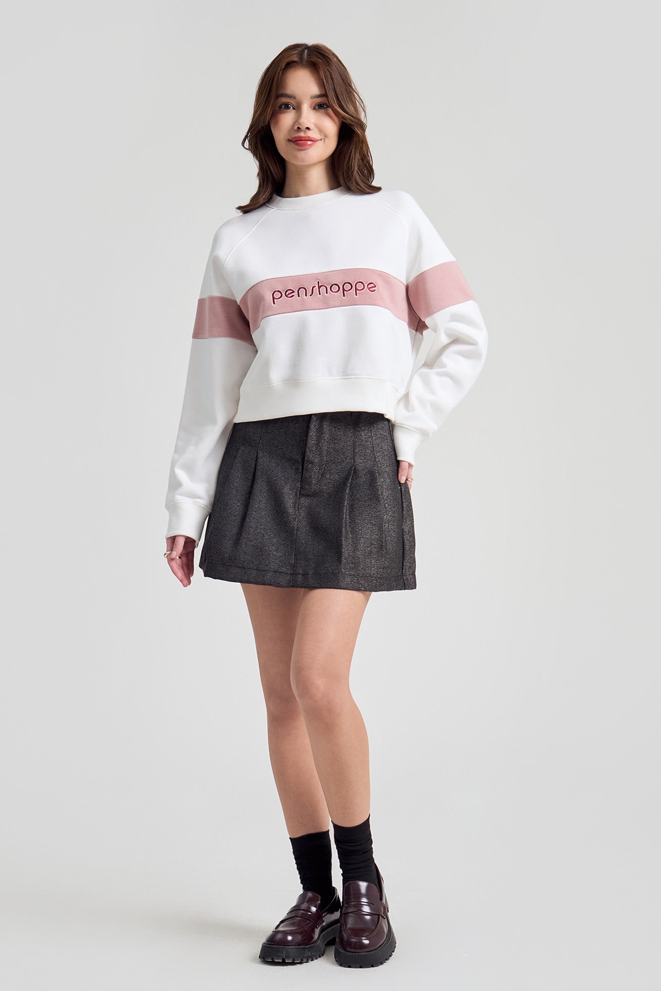 988424-Off White (1).jpg