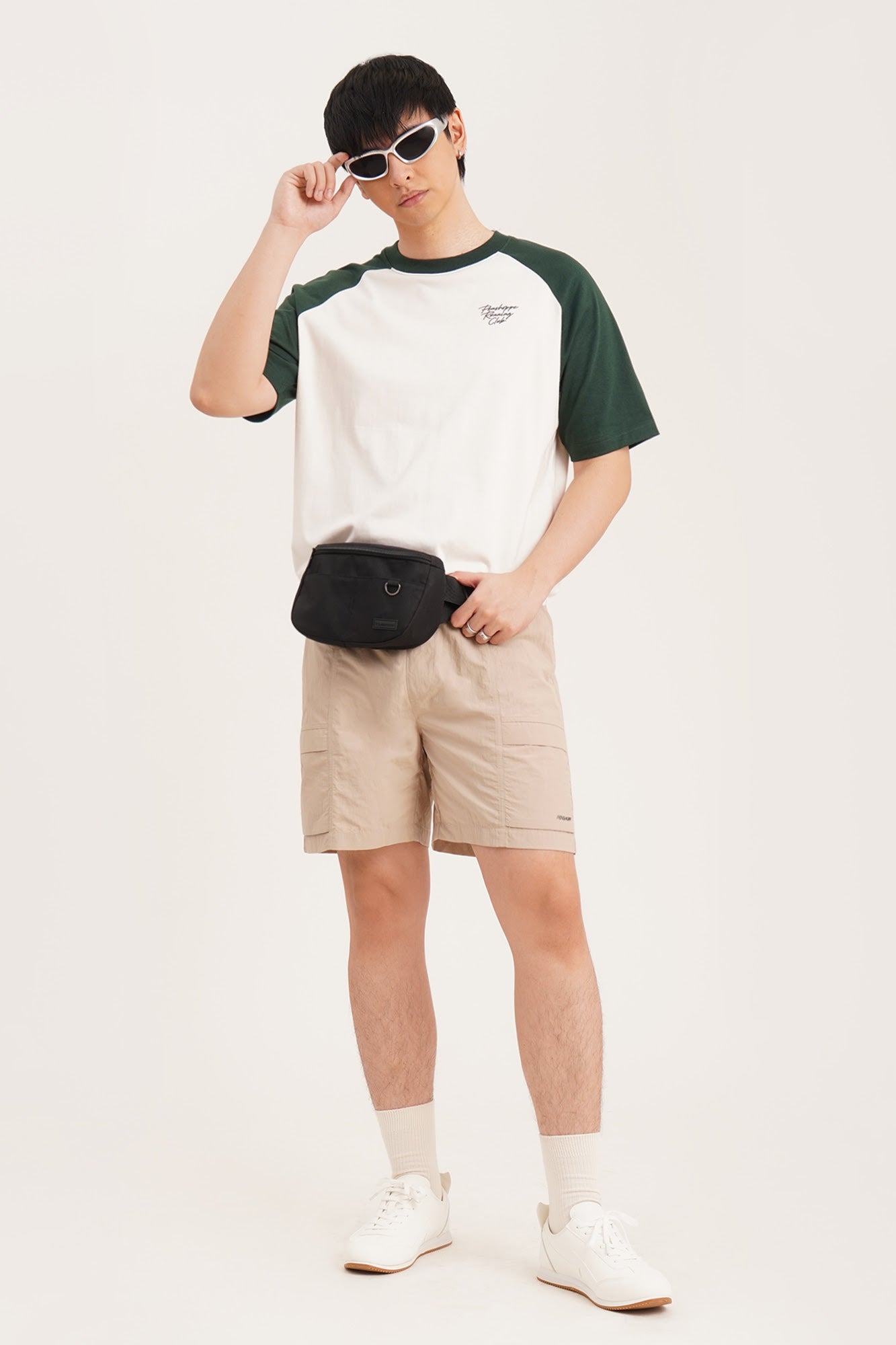 988479-Off White (1).jpg