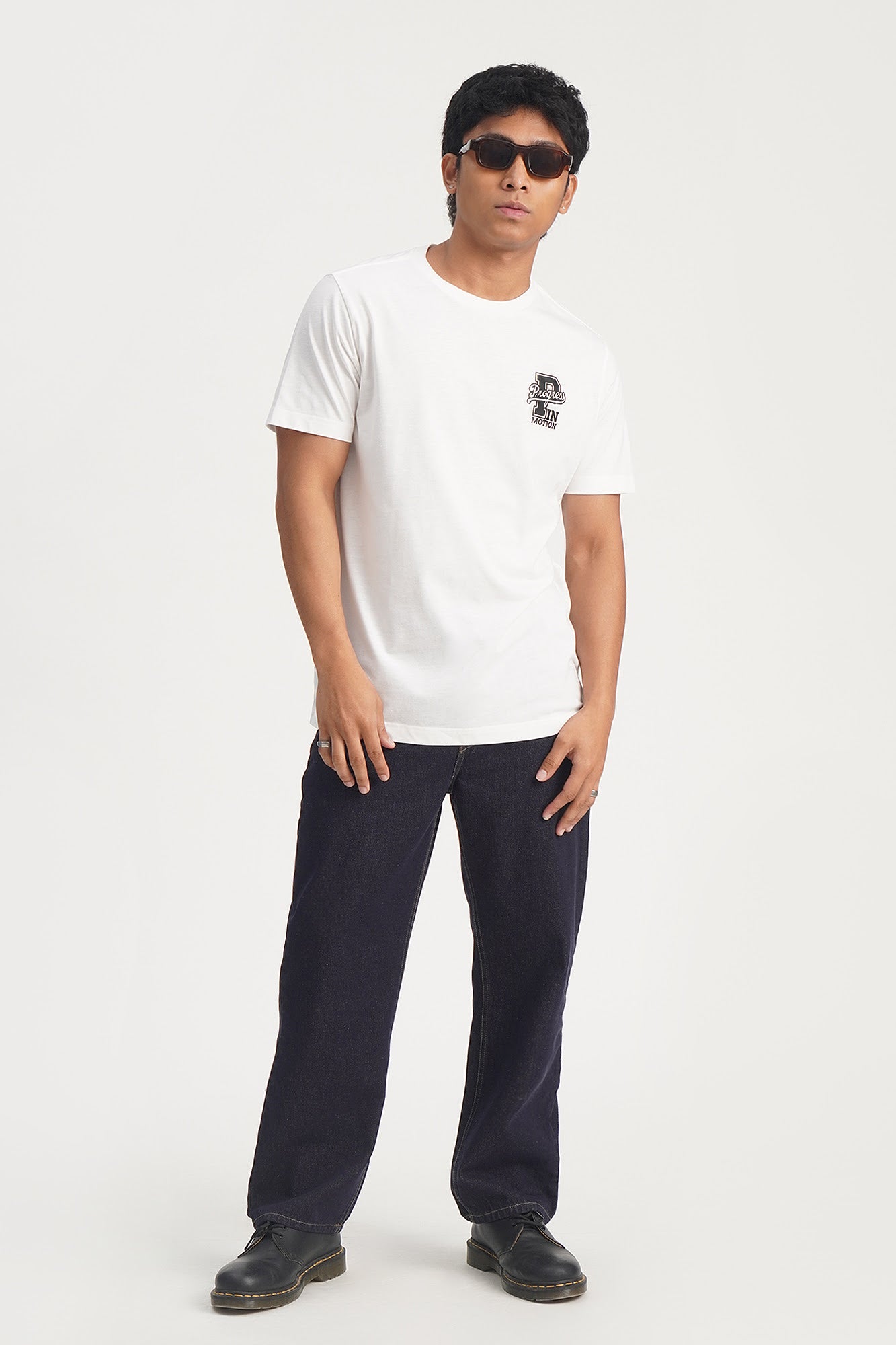 988725-White (1).jpg