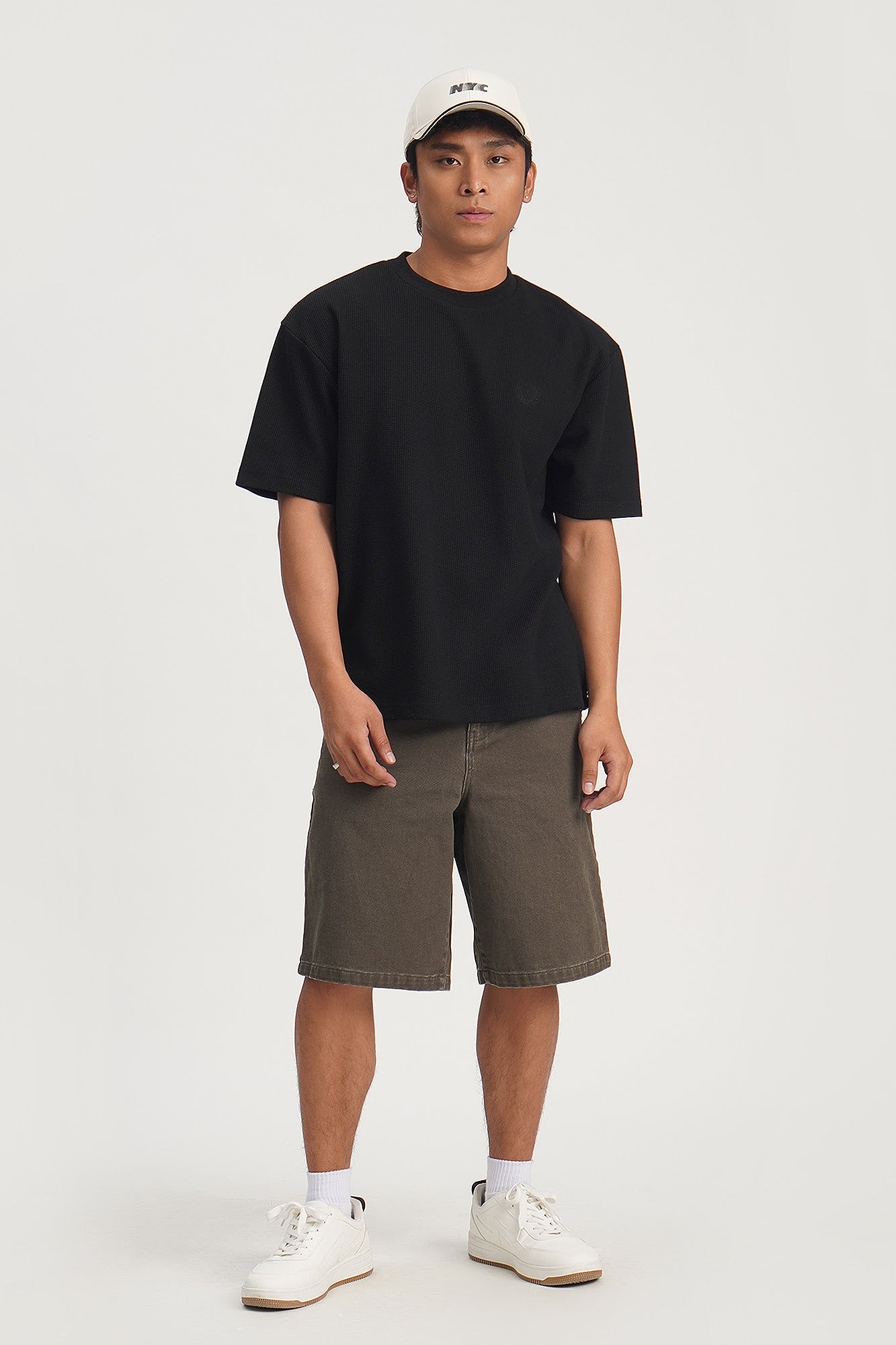 988749-Black (1).jpg