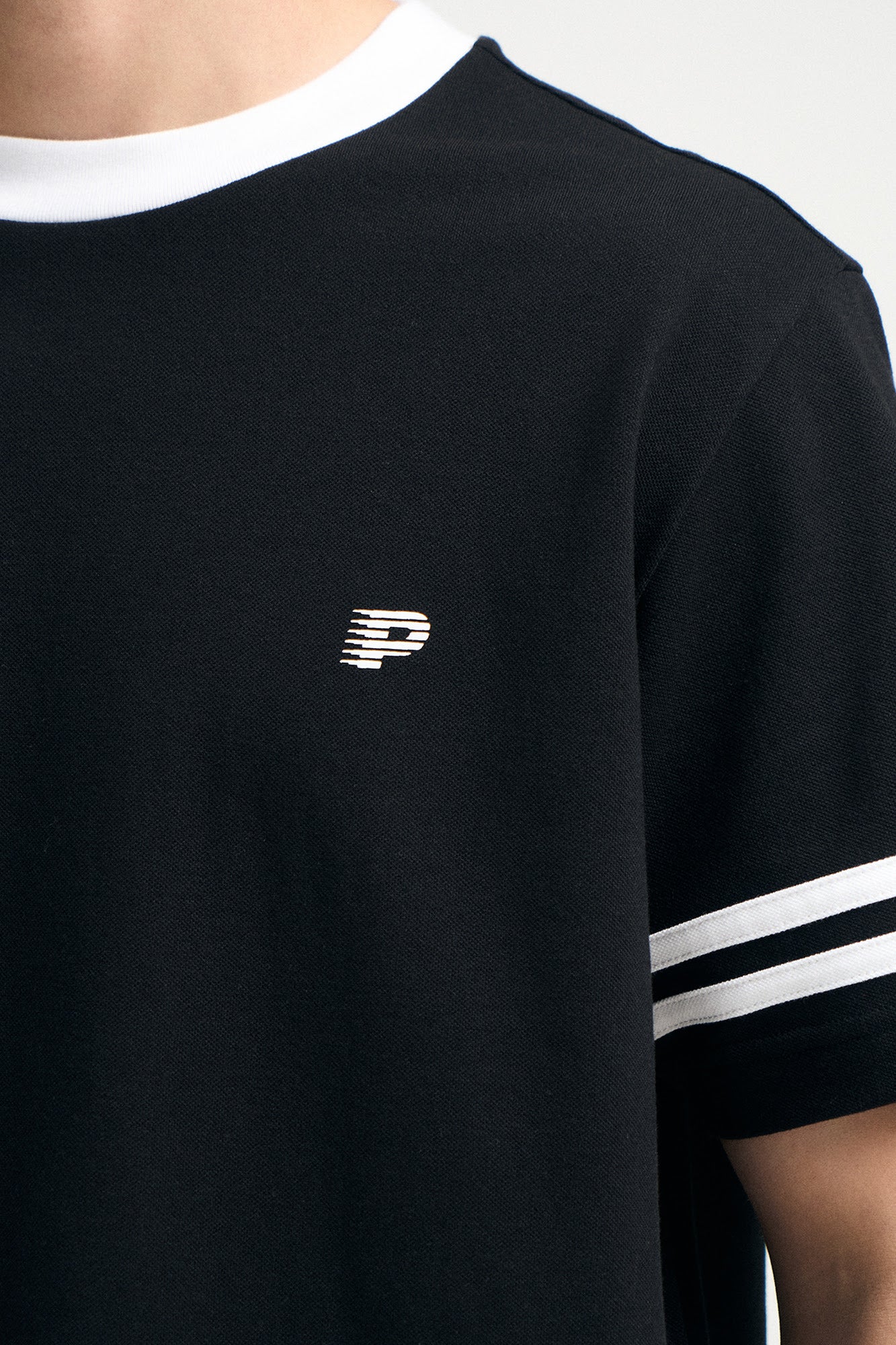 988789-Black (3).jpg