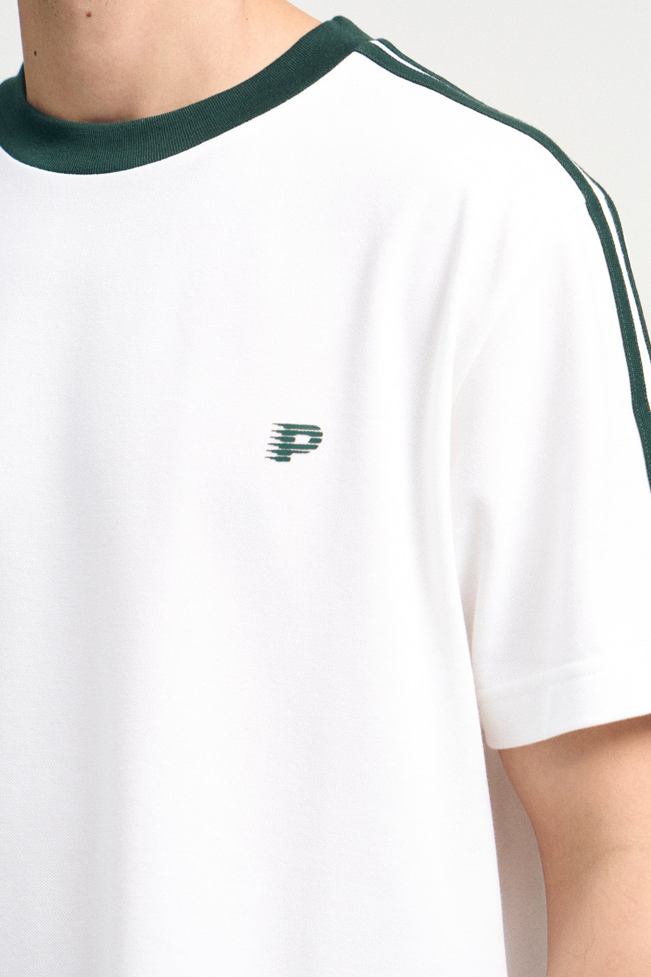 988790-Off White (3).jpg