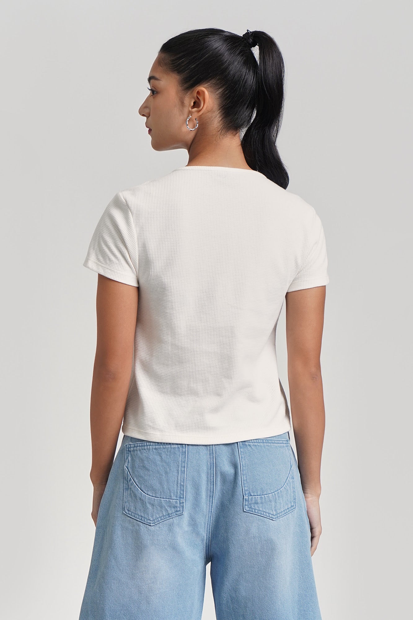 988908-Off White (4).jpg