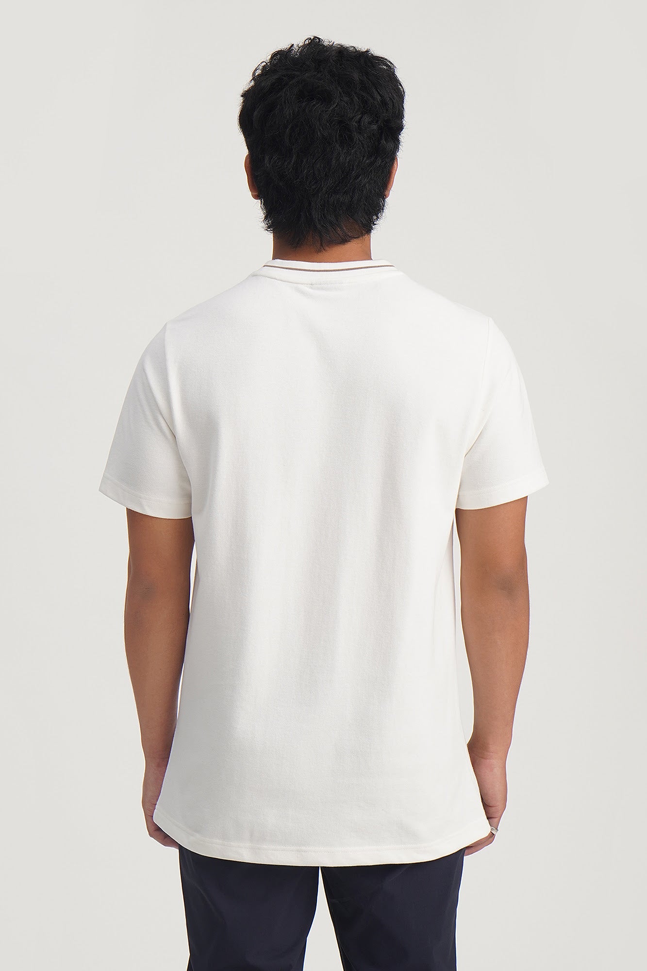 988955-Eggshell White (2).jpg