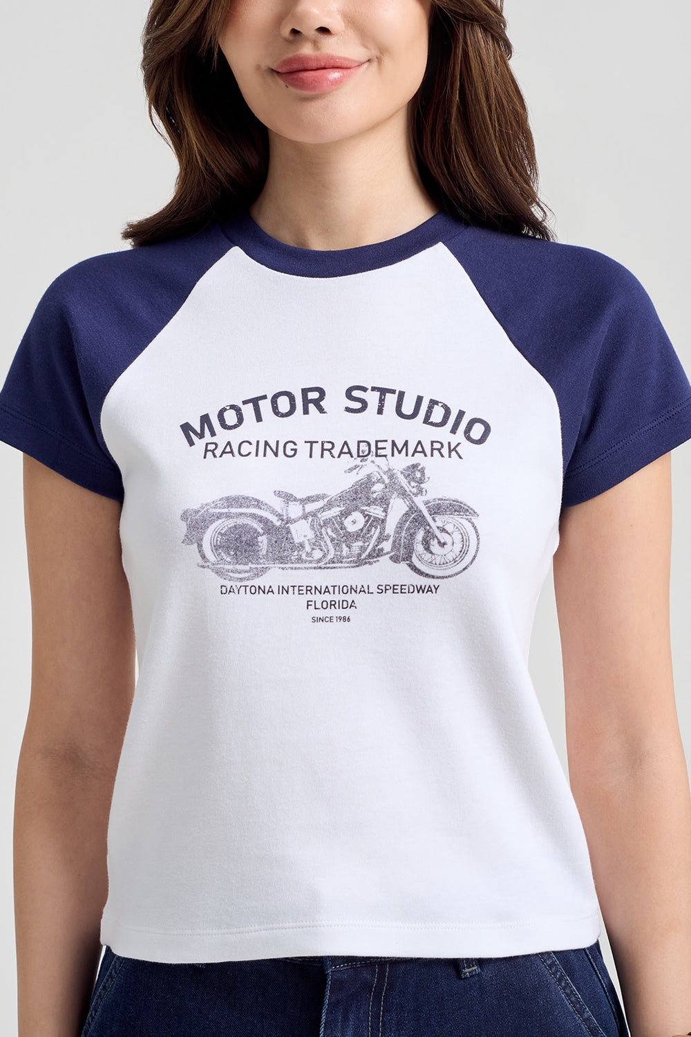 989088-White (2).jpg