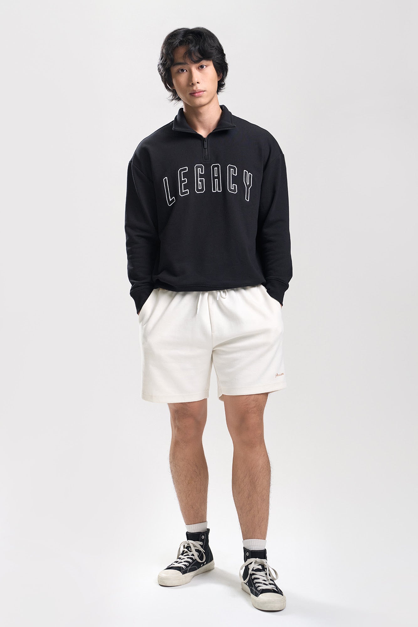 989313-Black (1).jpg