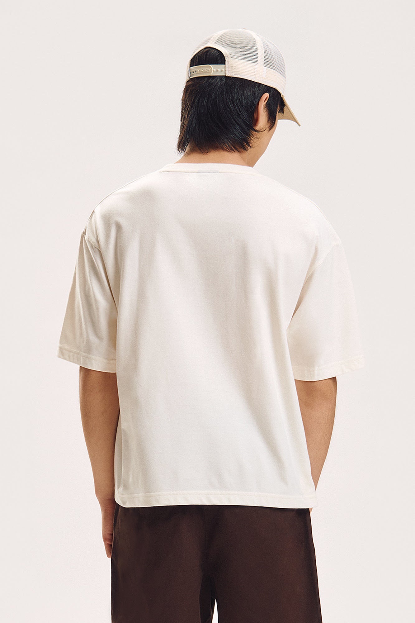 989521-Off White (3).jpg