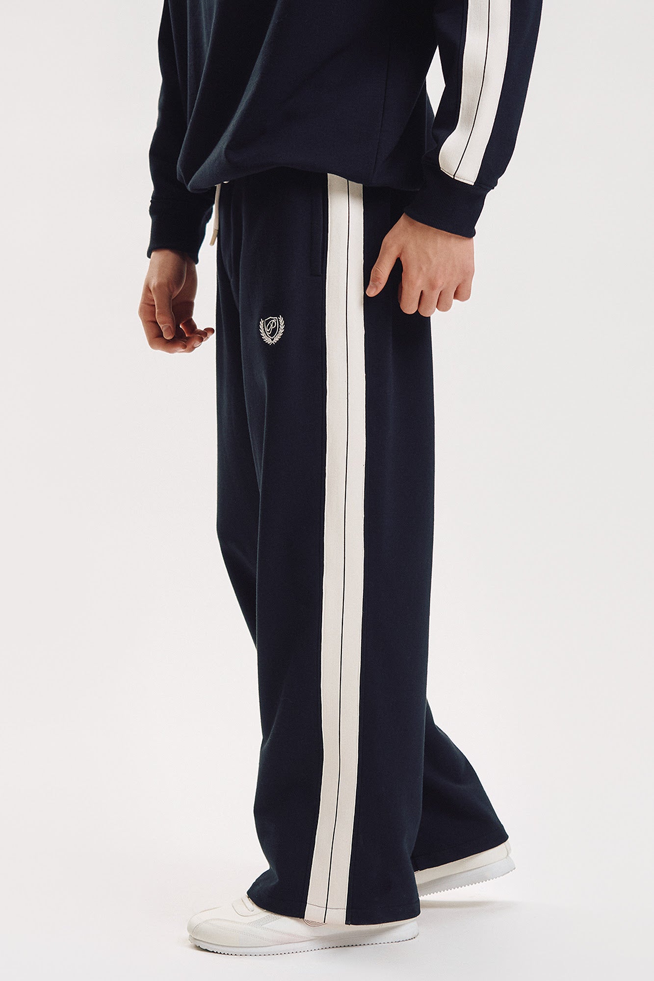 989531-Black (5).jpg