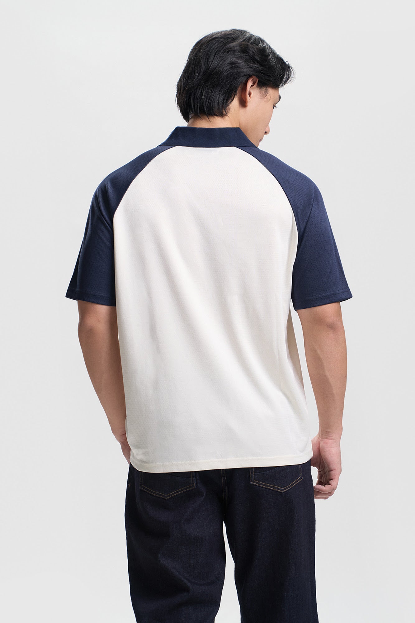 989563-Off White (3).jpg