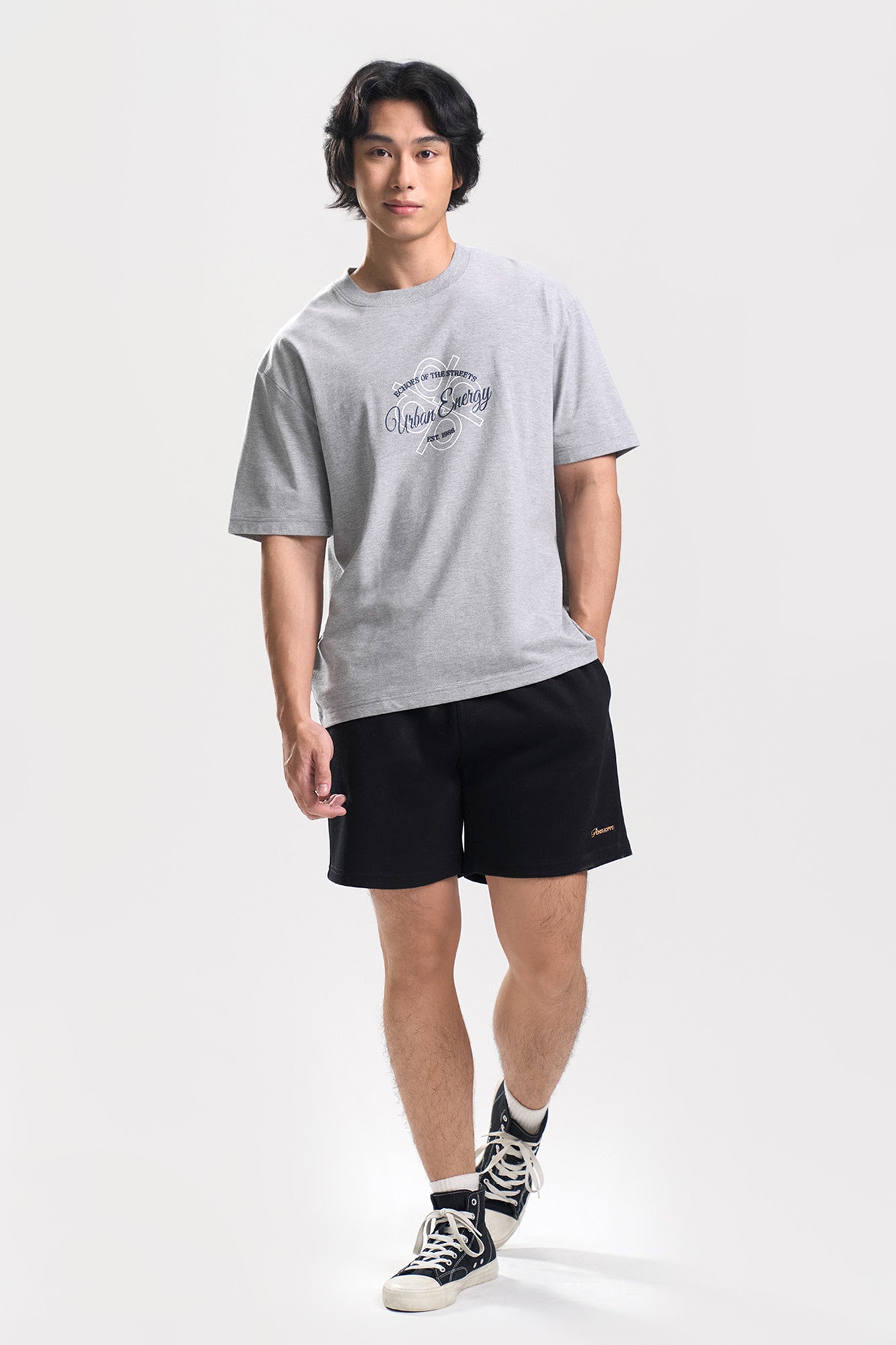 989591-Heather Gray (1).jpg