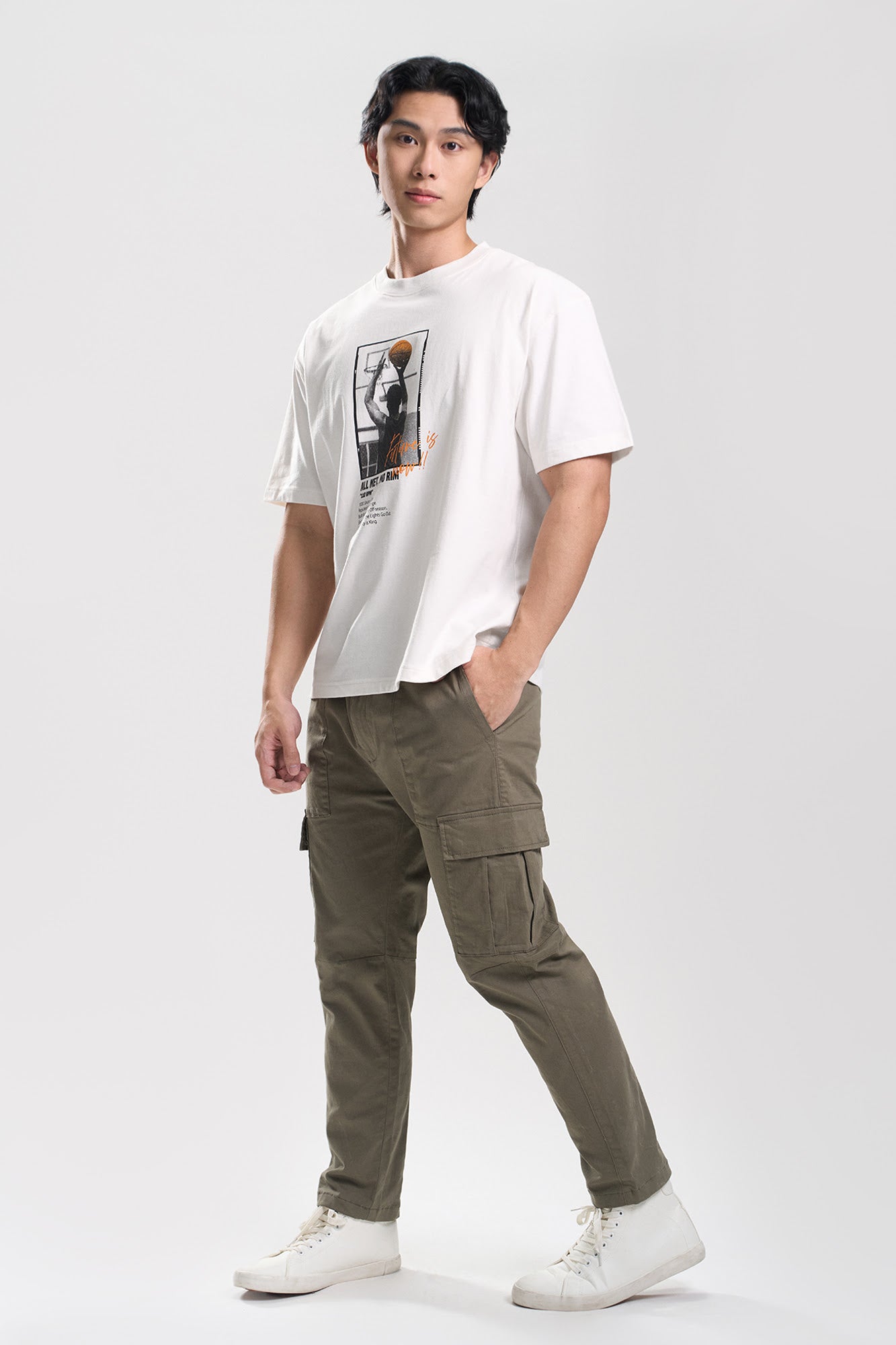 989596-Off White (1).jpg