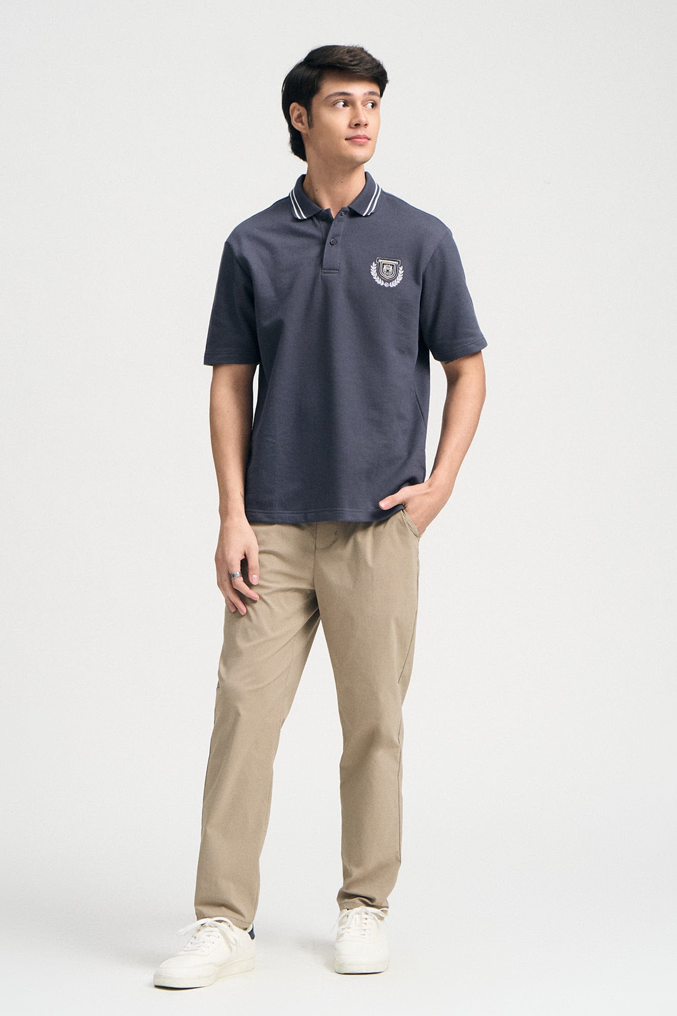 989623-Taupe (1).jpg