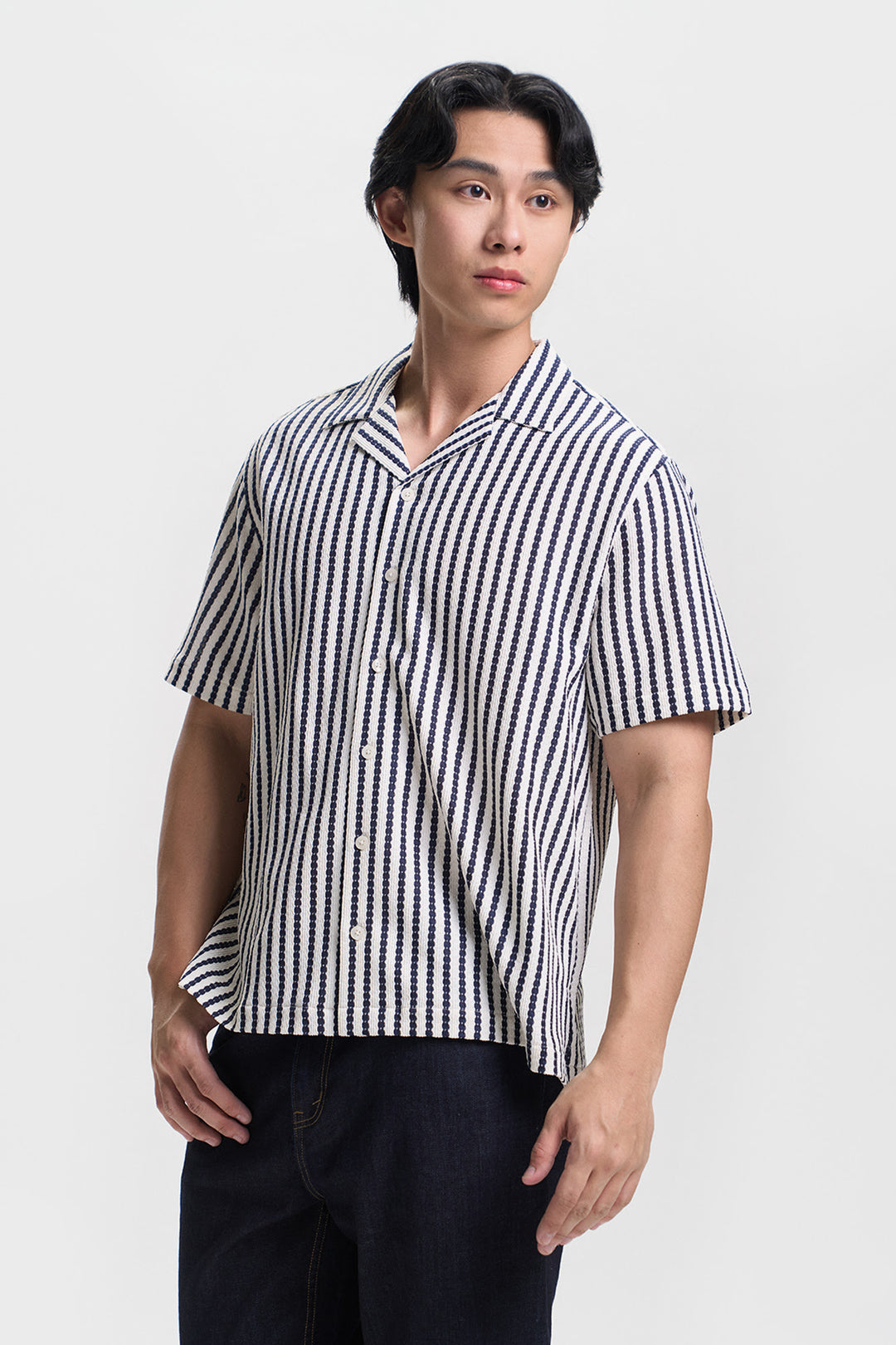 989662-Off White (4).jpg