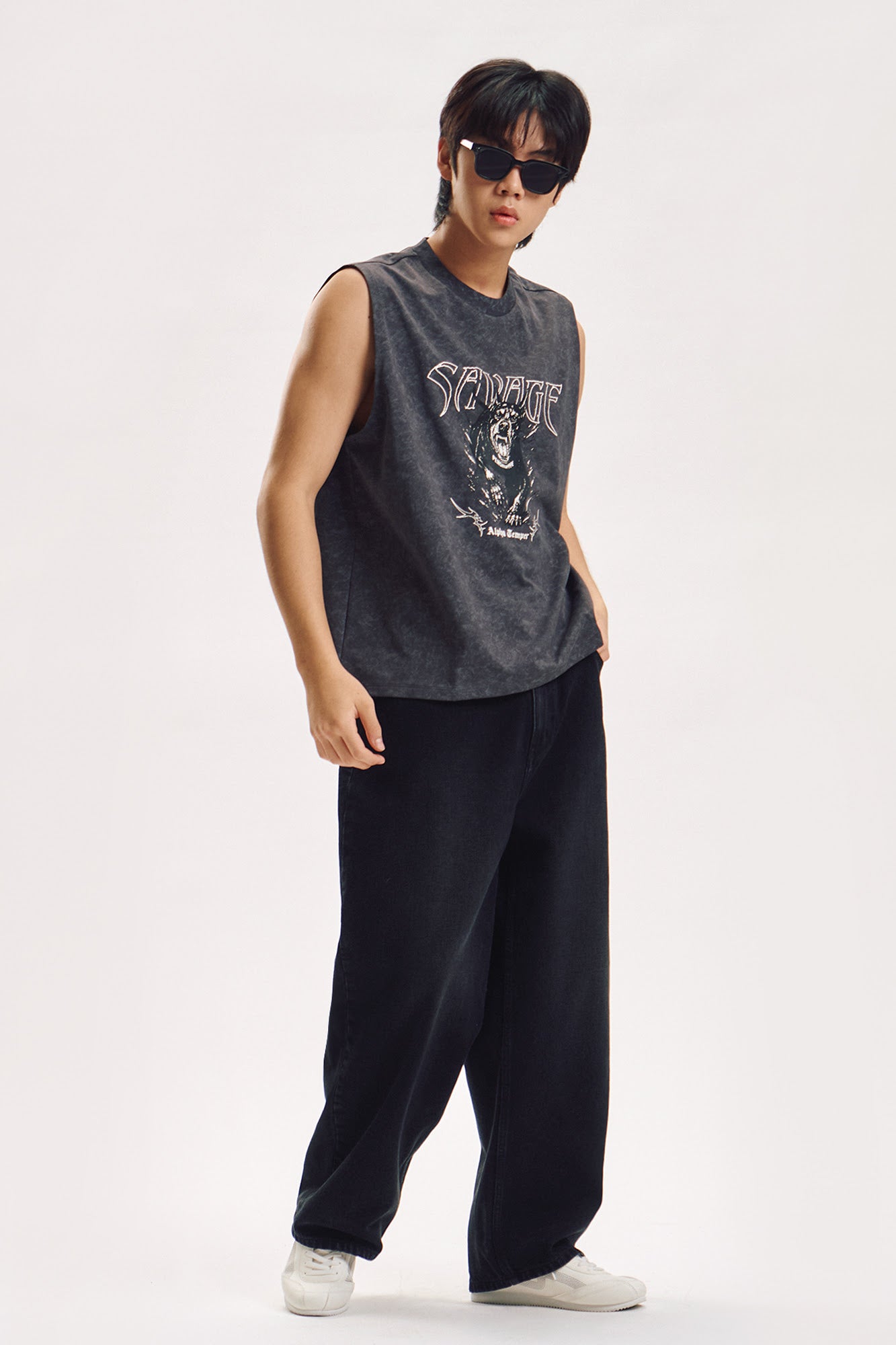 989666-Acid Black (1).jpg