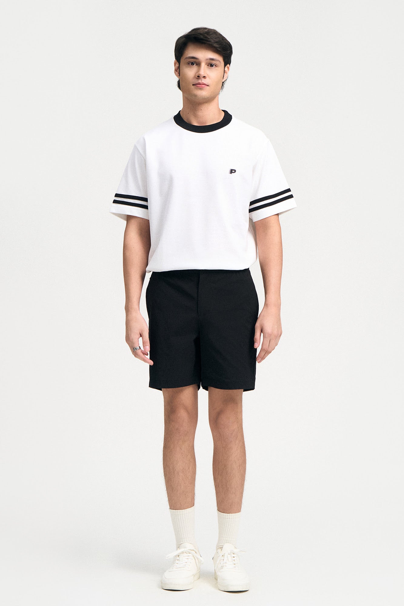 989699-Black (1).jpg