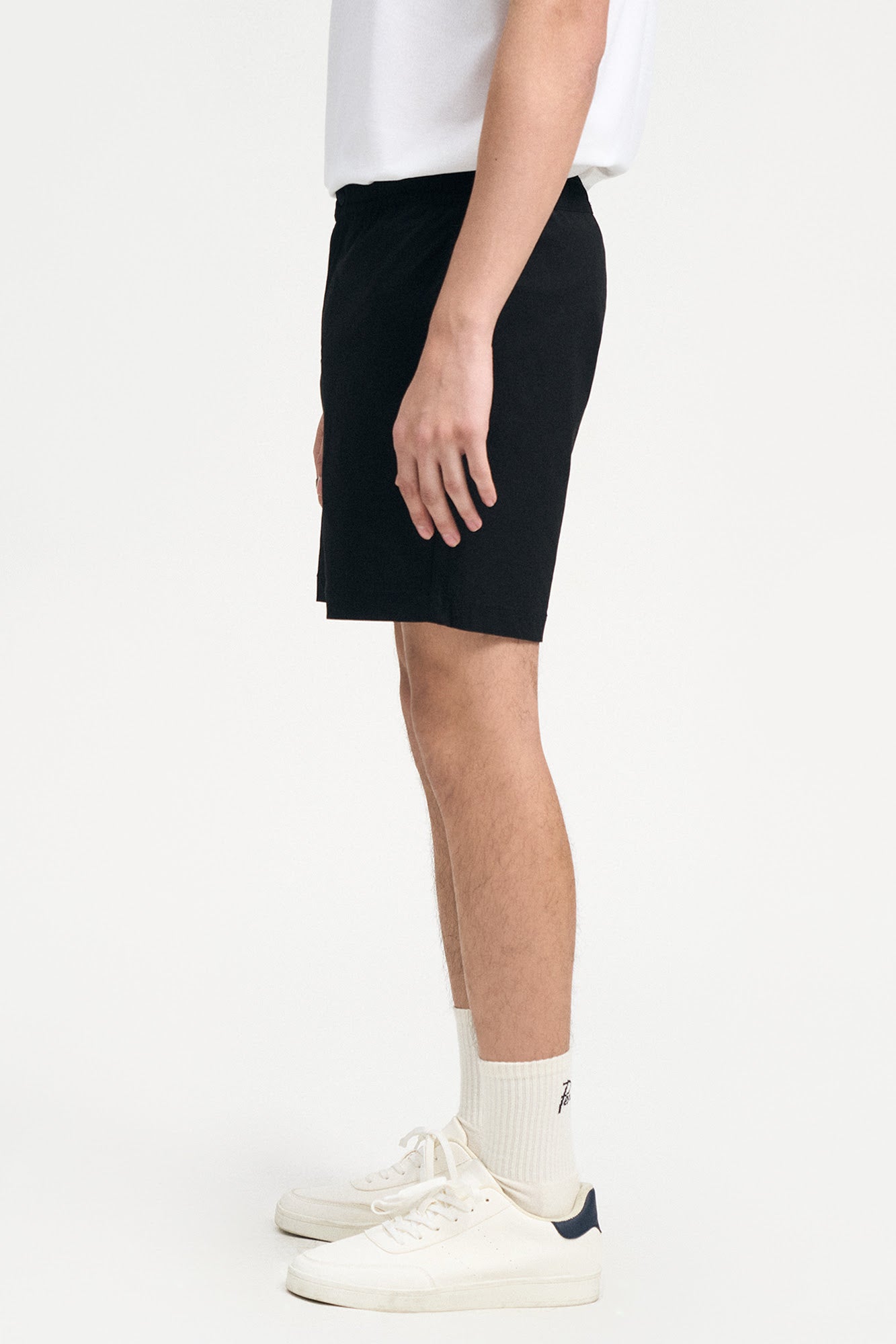 989699-Black (4).jpg