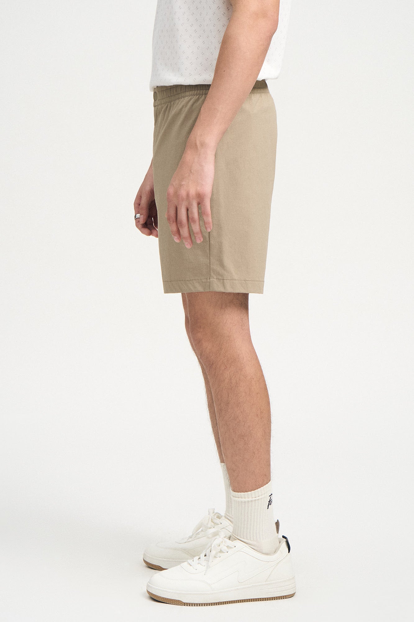 989699-Taupe (4).jpg