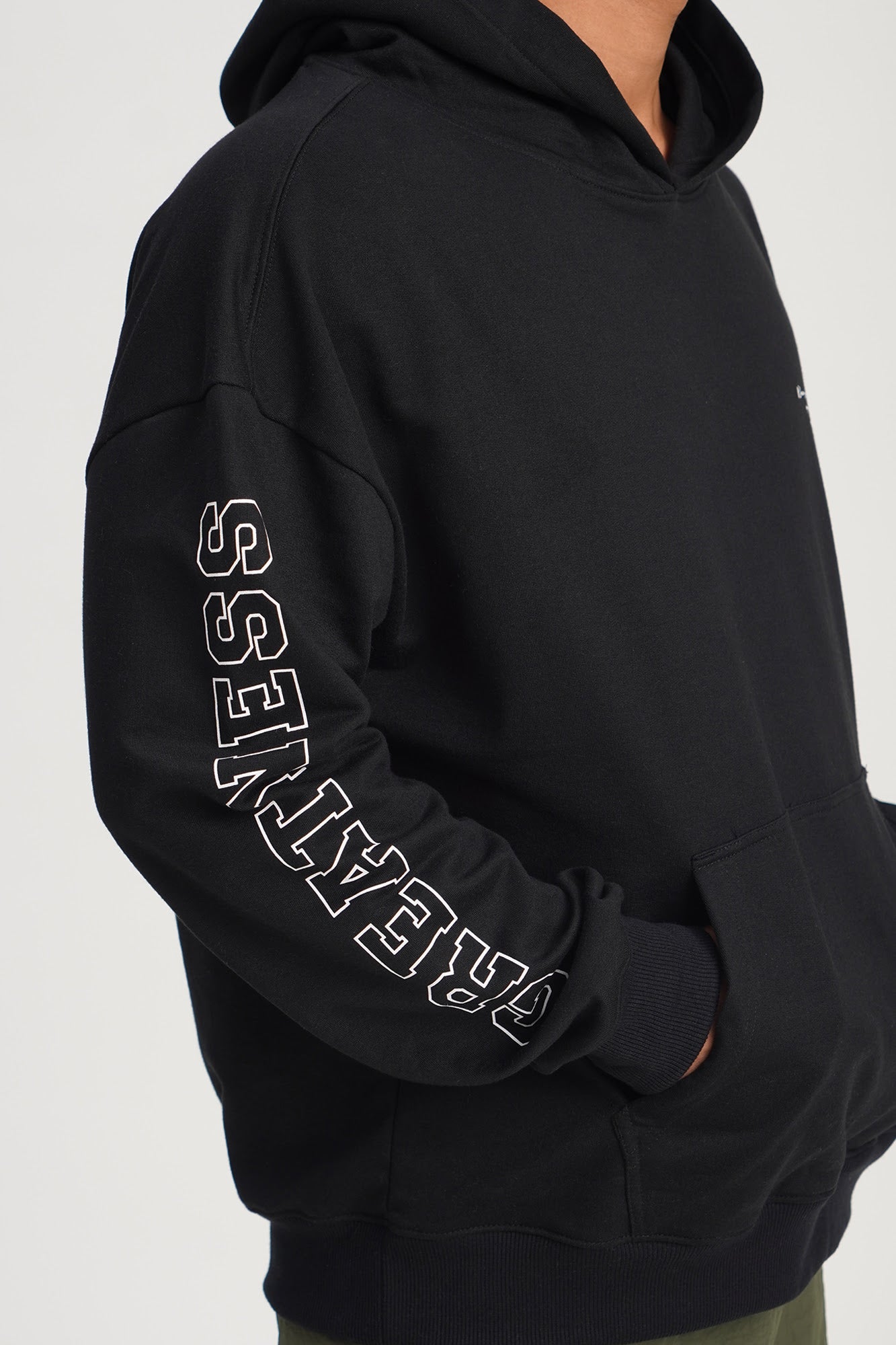 989707-Black (2).jpg