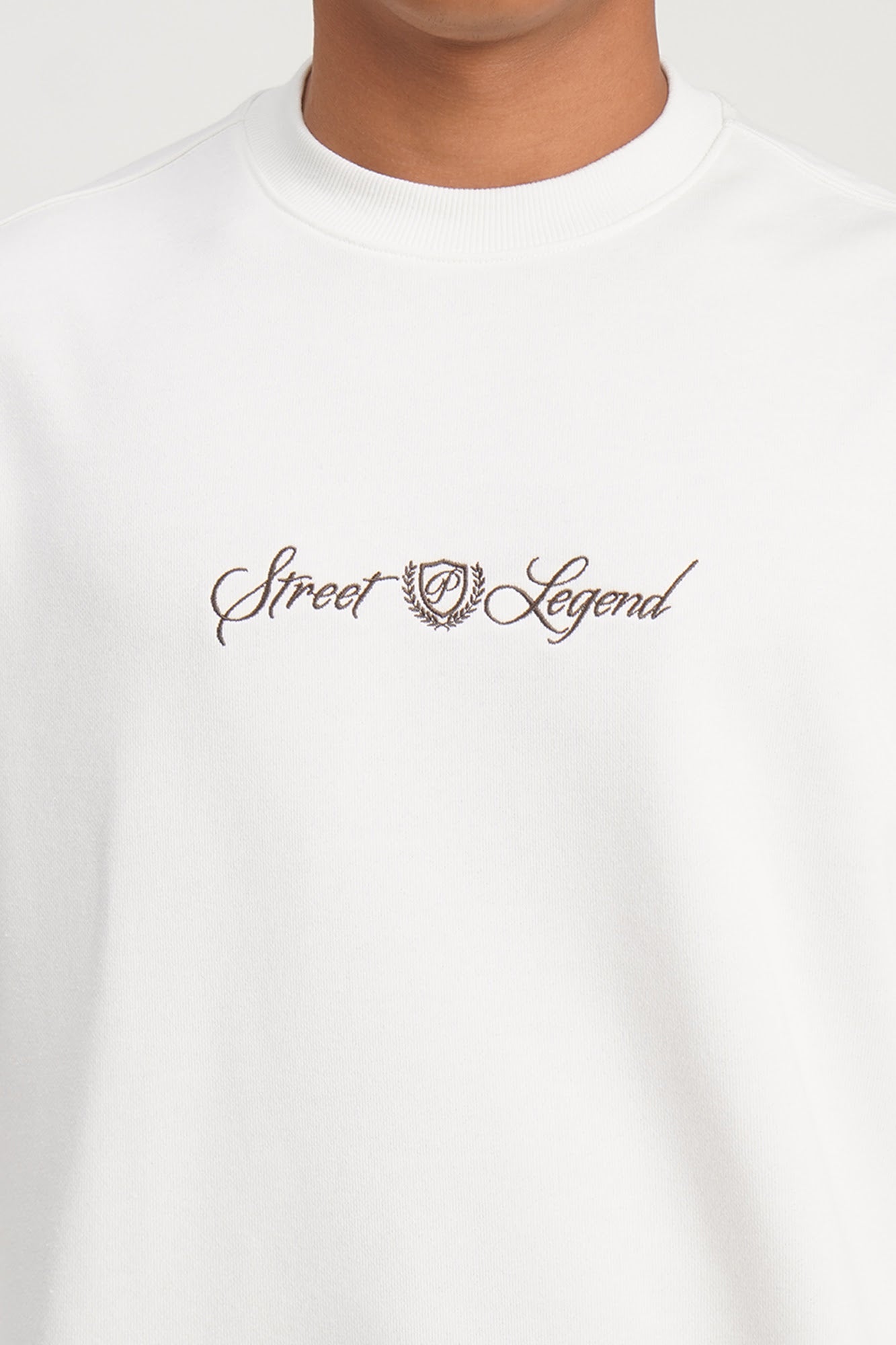 989884-Off White (2).jpg