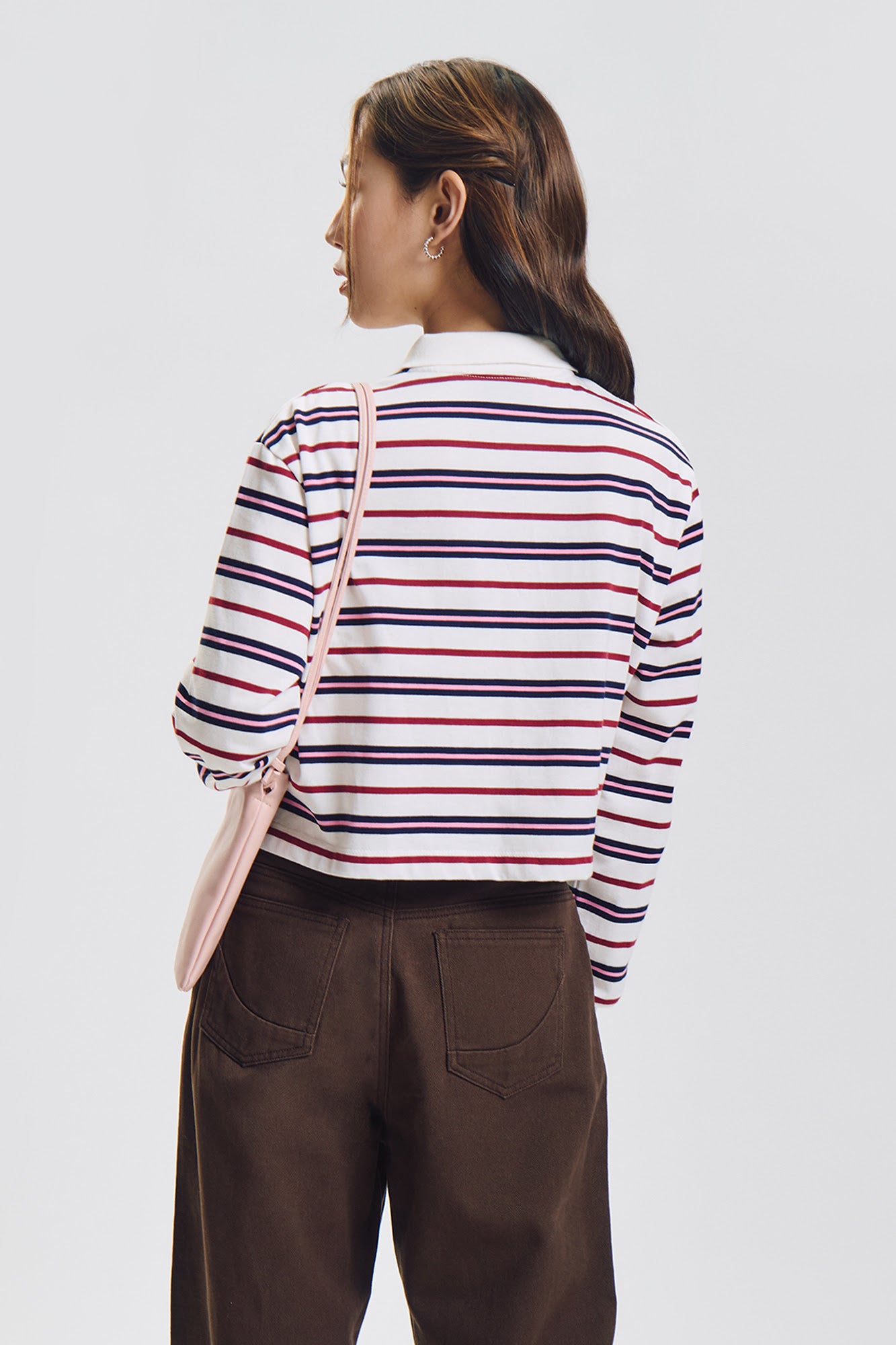 989991-Off White (2).jpg