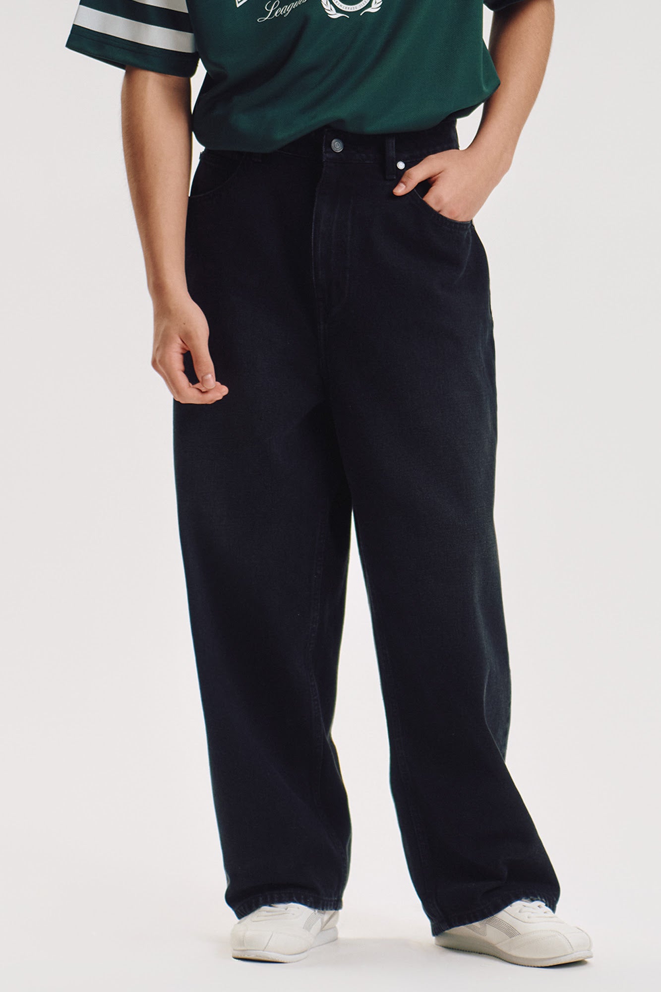 990004-Black (3).jpg