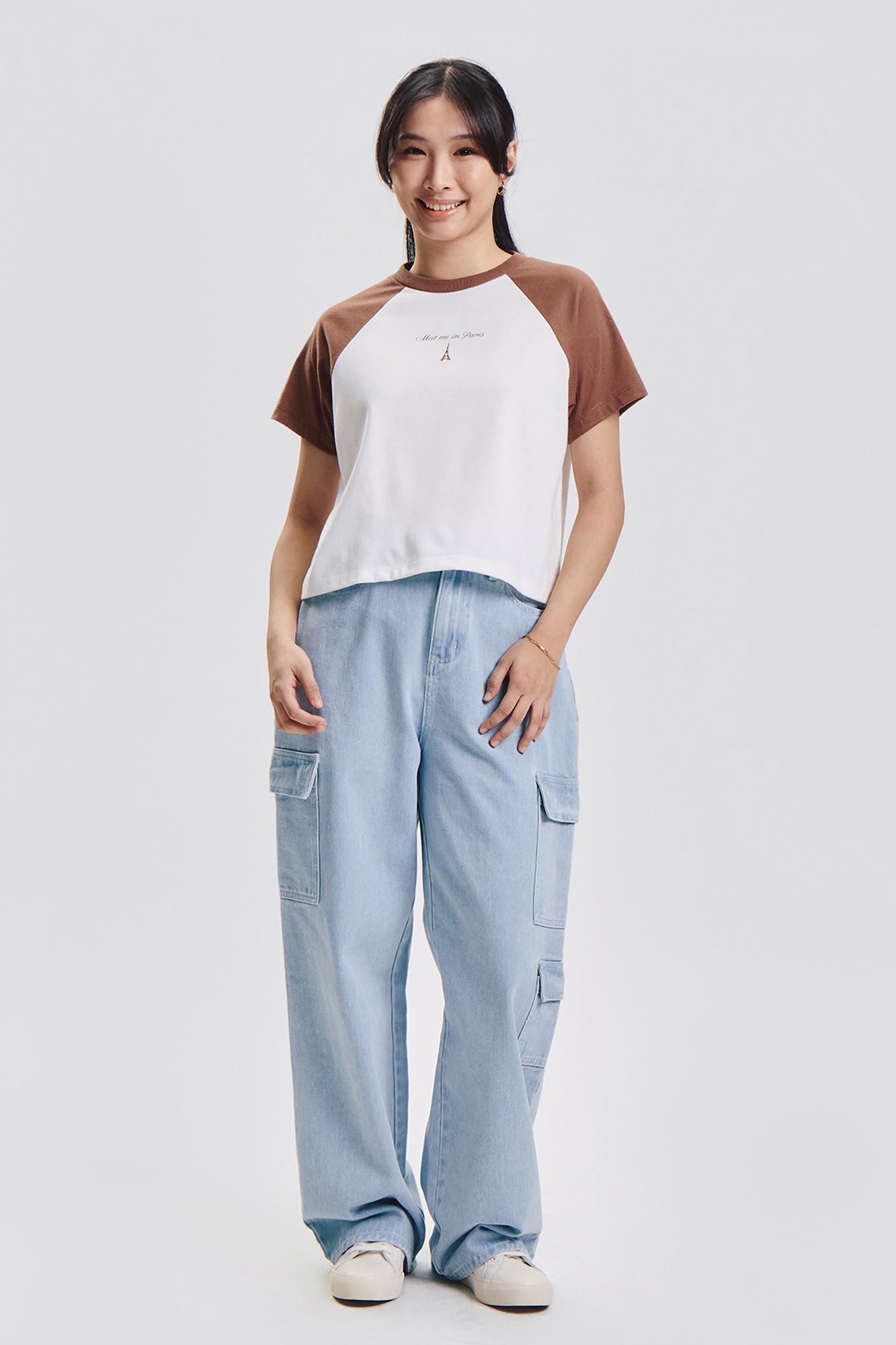 990026-Off White (1).jpg