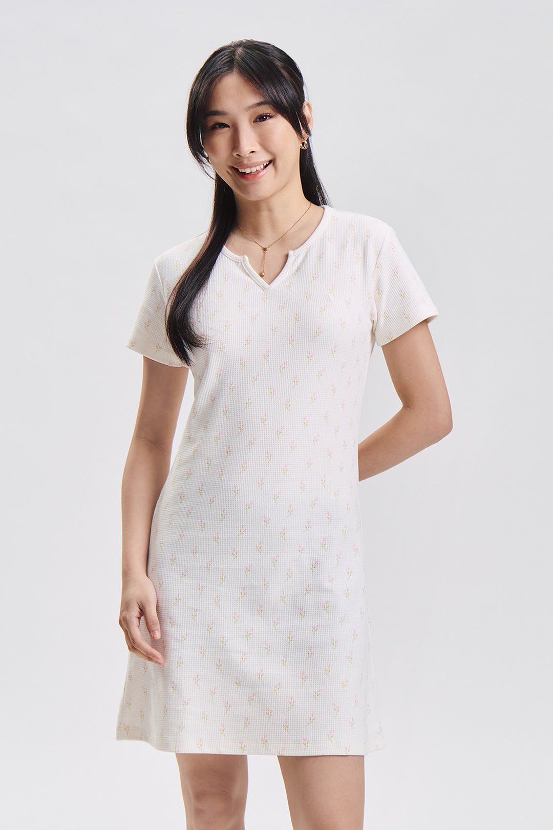 991072-Off White (4).jpg