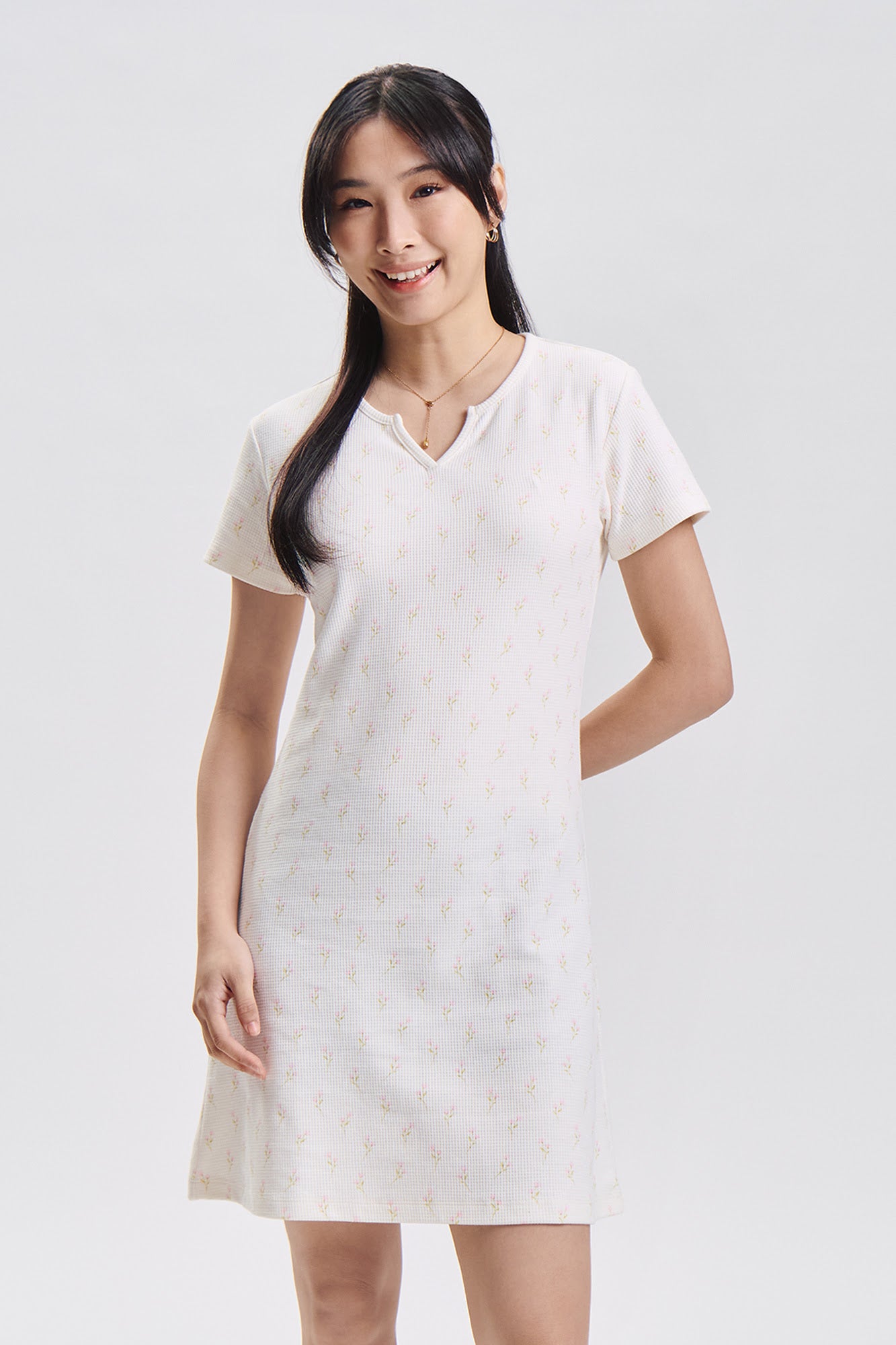 991072-Off White (4).jpg