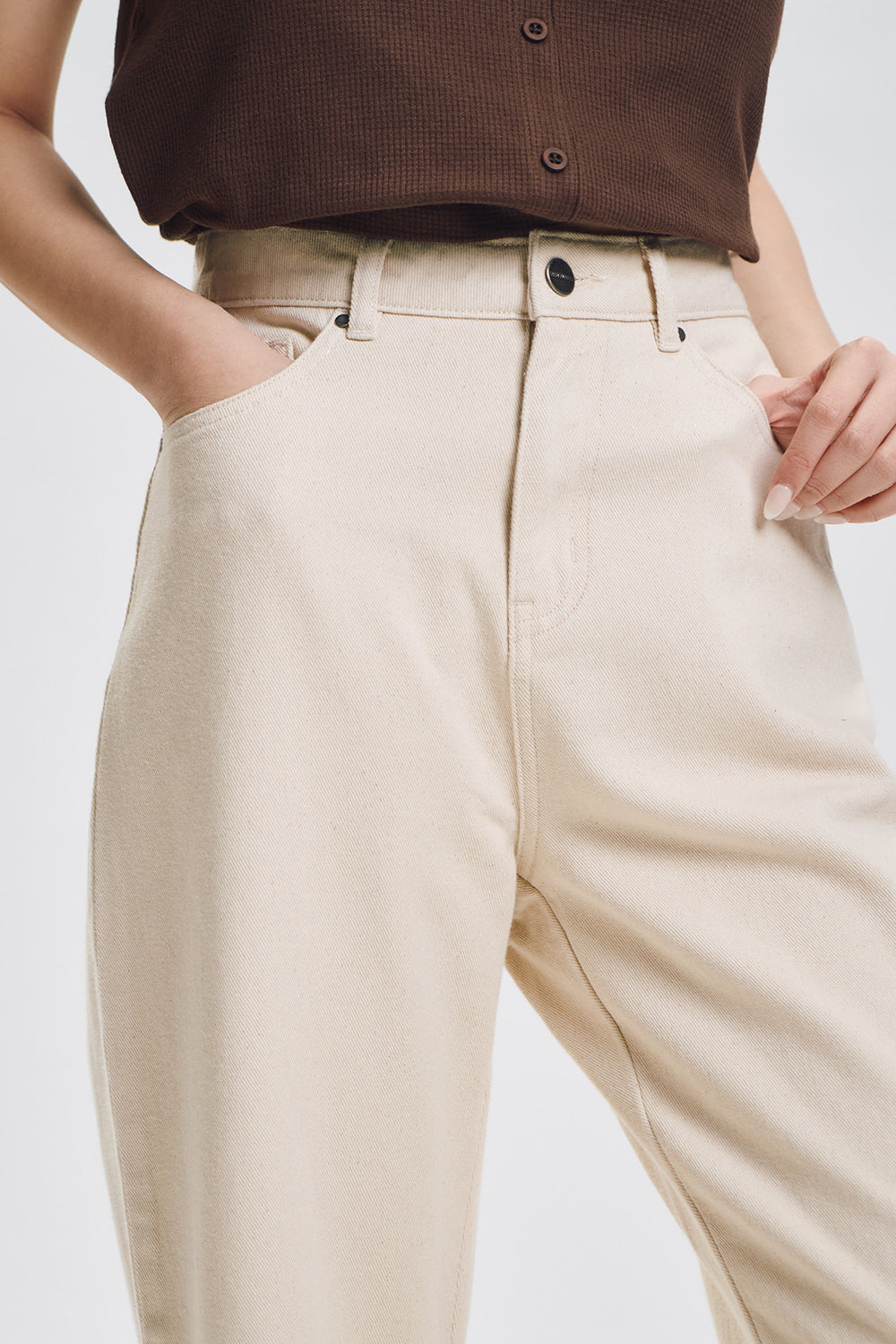 991197-Off White (2).jpg