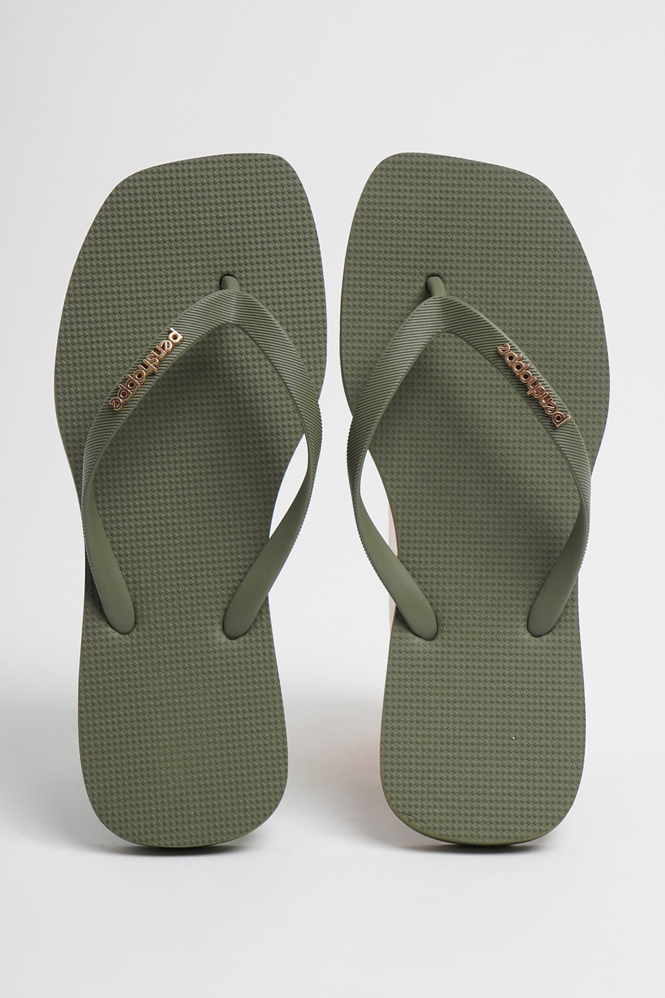 Women's Square Flip Flops with Metal Branding
