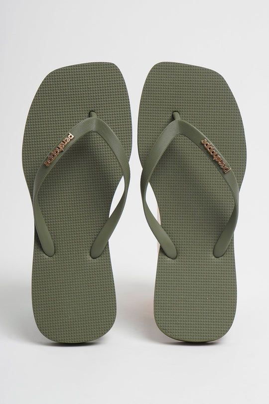 Women's Square Flip Flops with Metal Branding