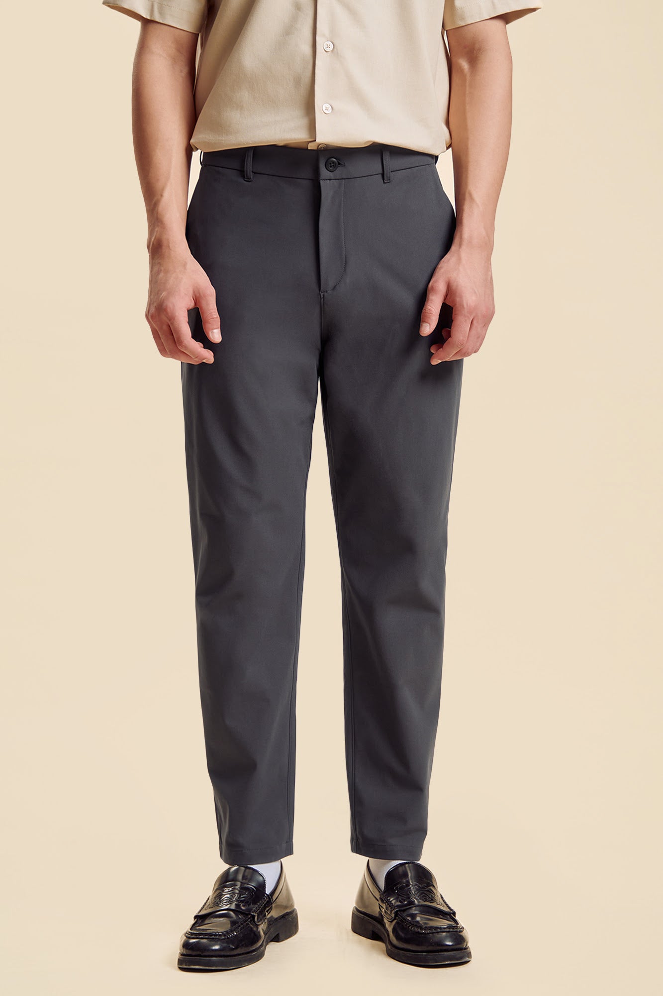 982172-Charcoal (3).jpg