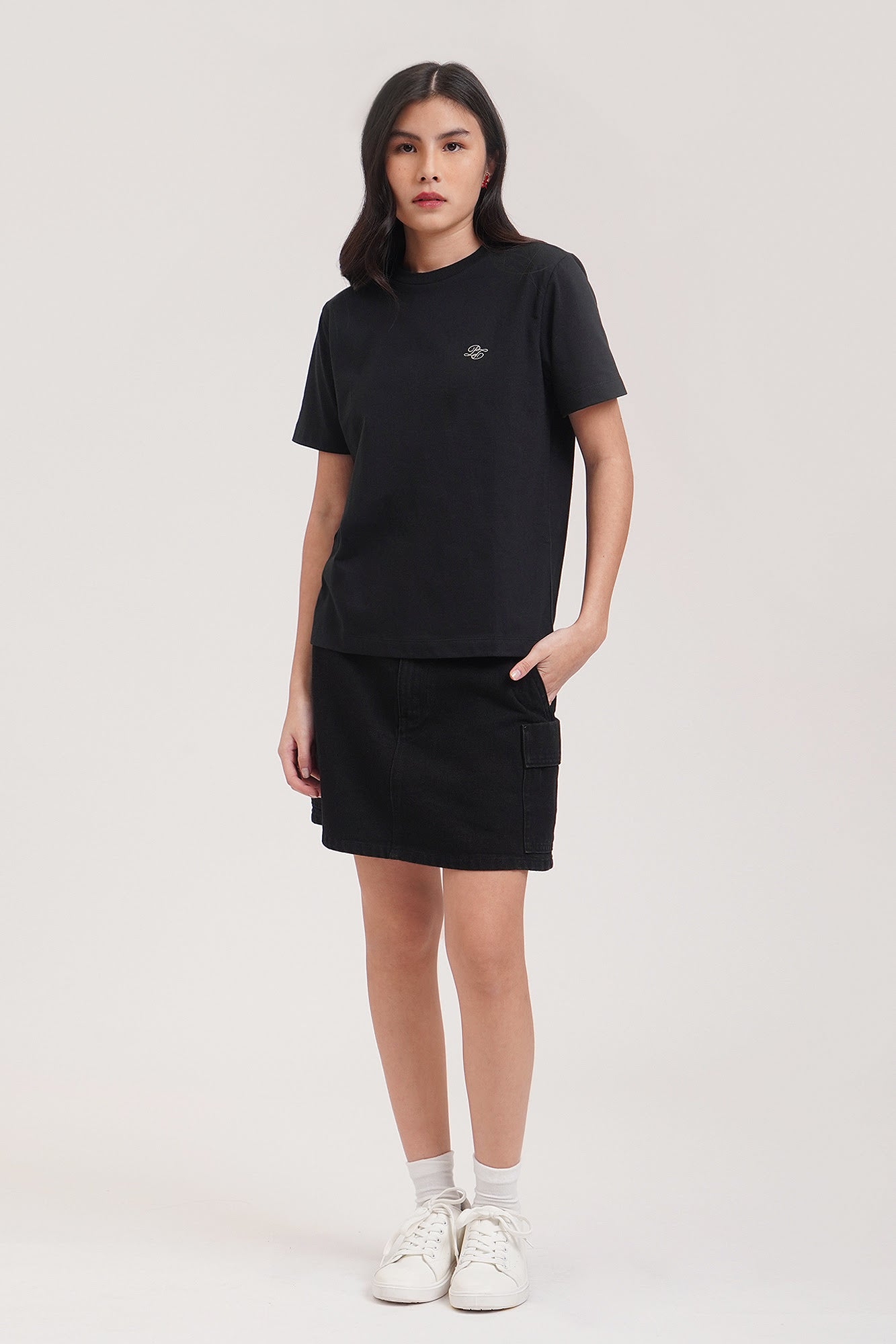 982693-Black (1).jpg