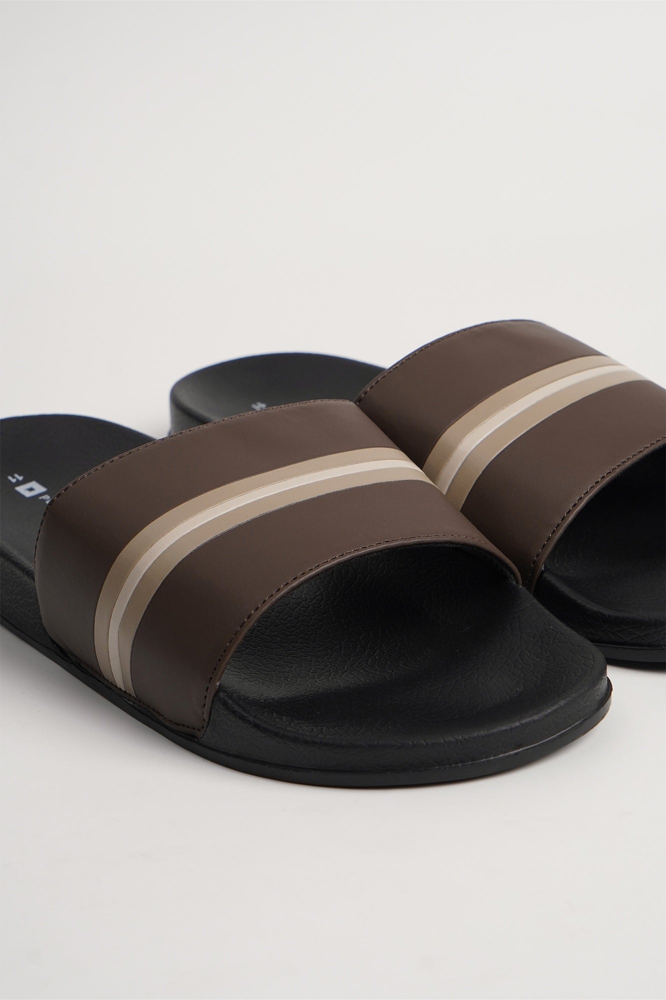 983875-Brown (3).jpg