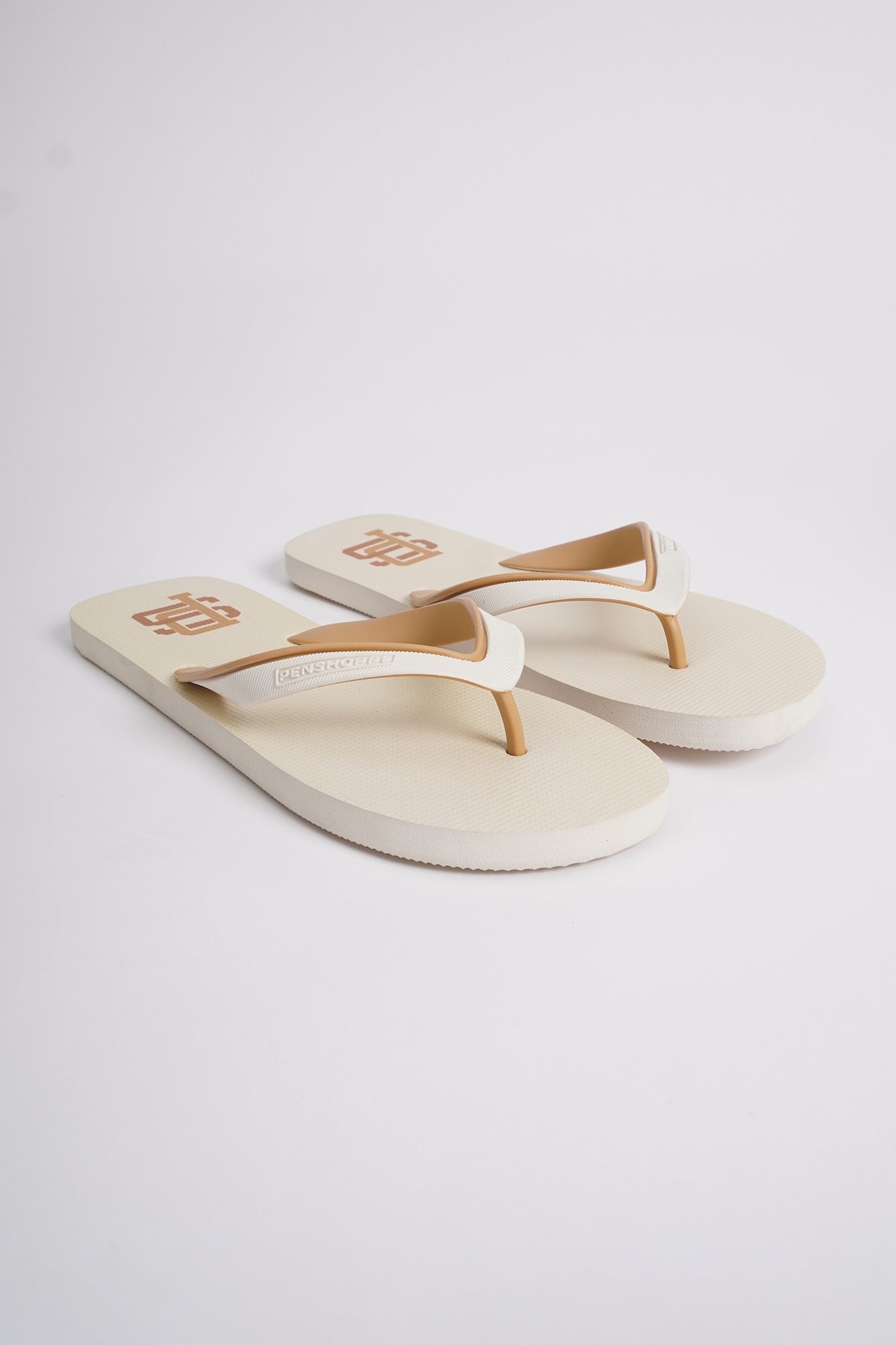 984585-Off White (4).jpg