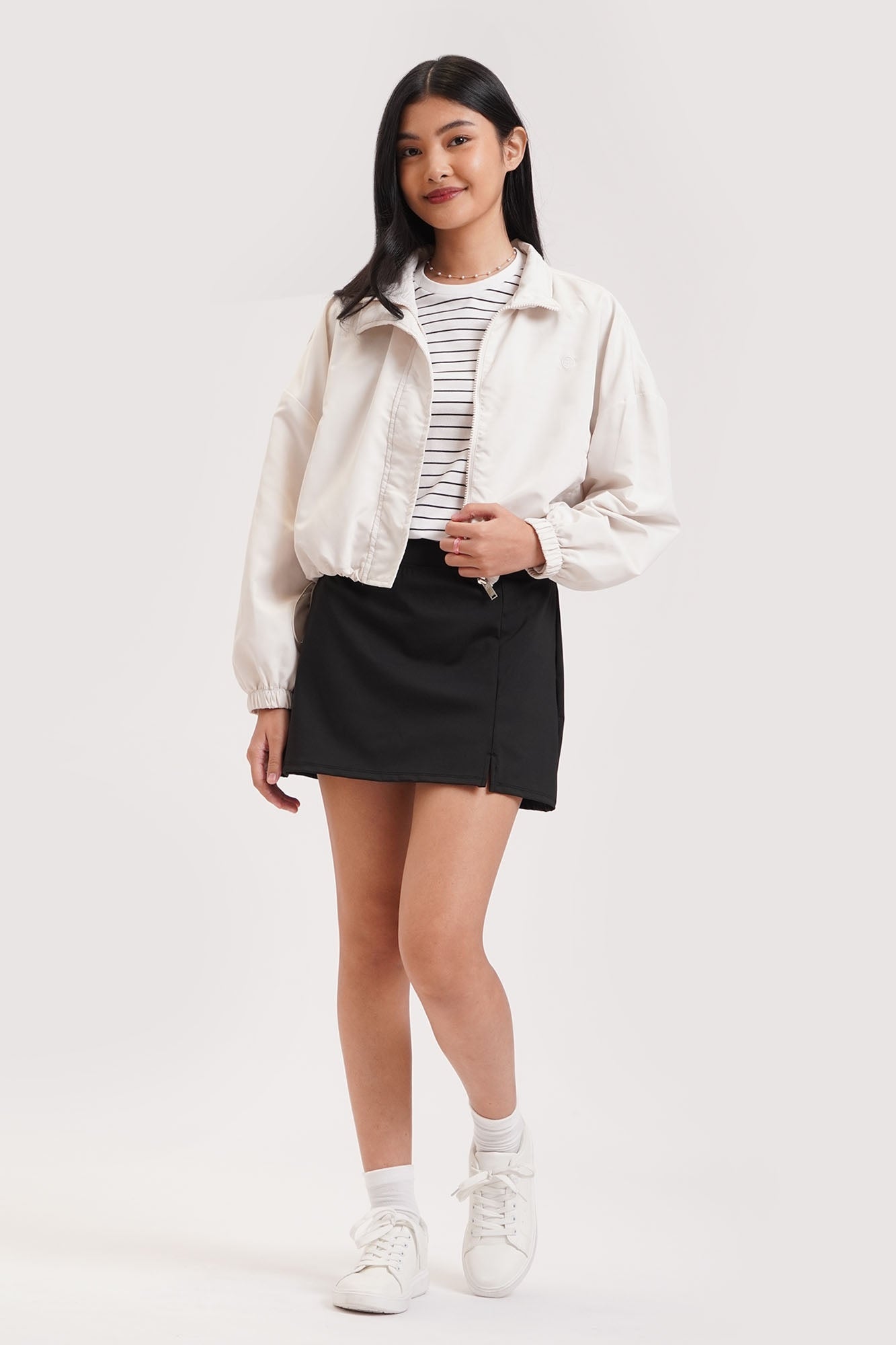 Loose Fit Windbreaker with P Tonal Embroidery – PENSHOPPE