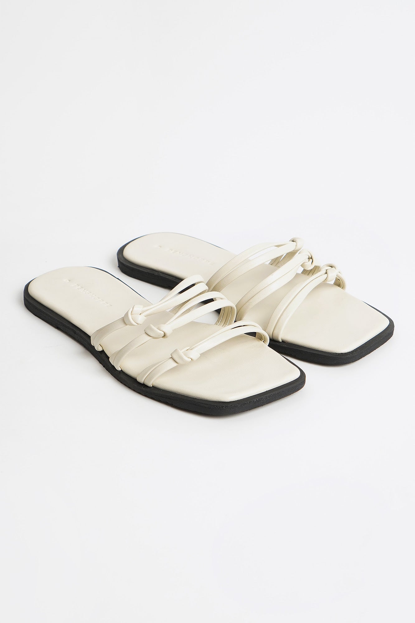 nike vapormax sandals off white